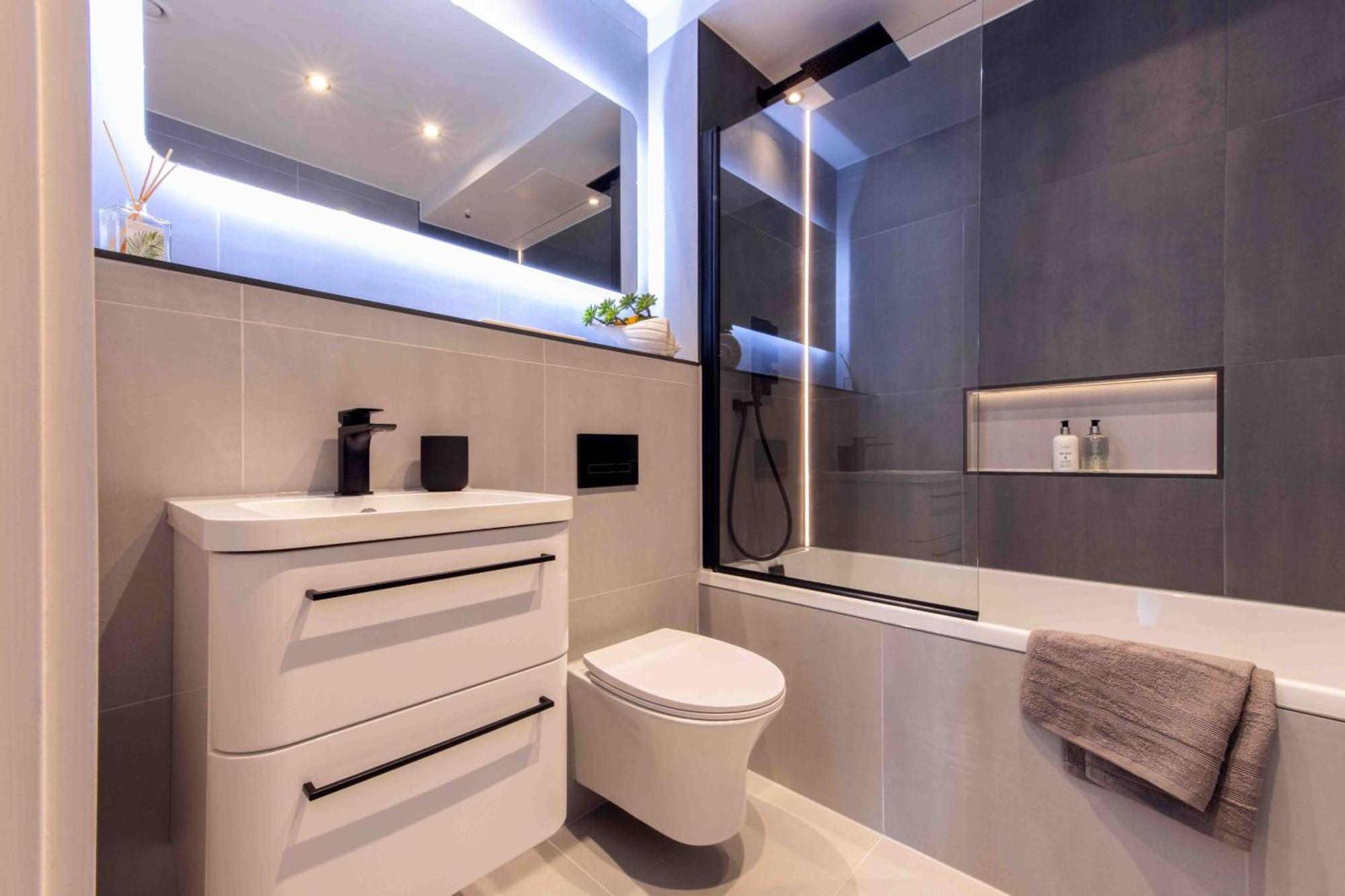 Suite115@millbay *