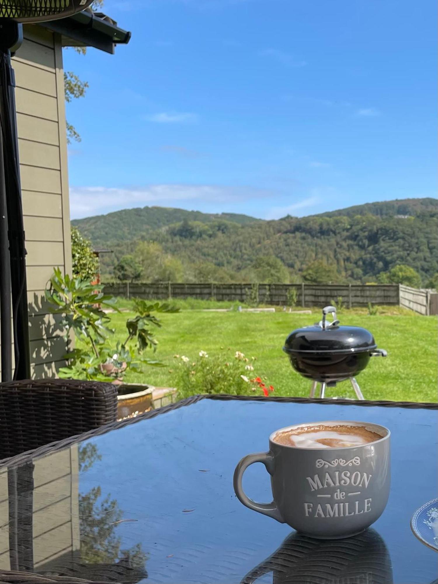 Victorian Overlooking The Plym Valley *