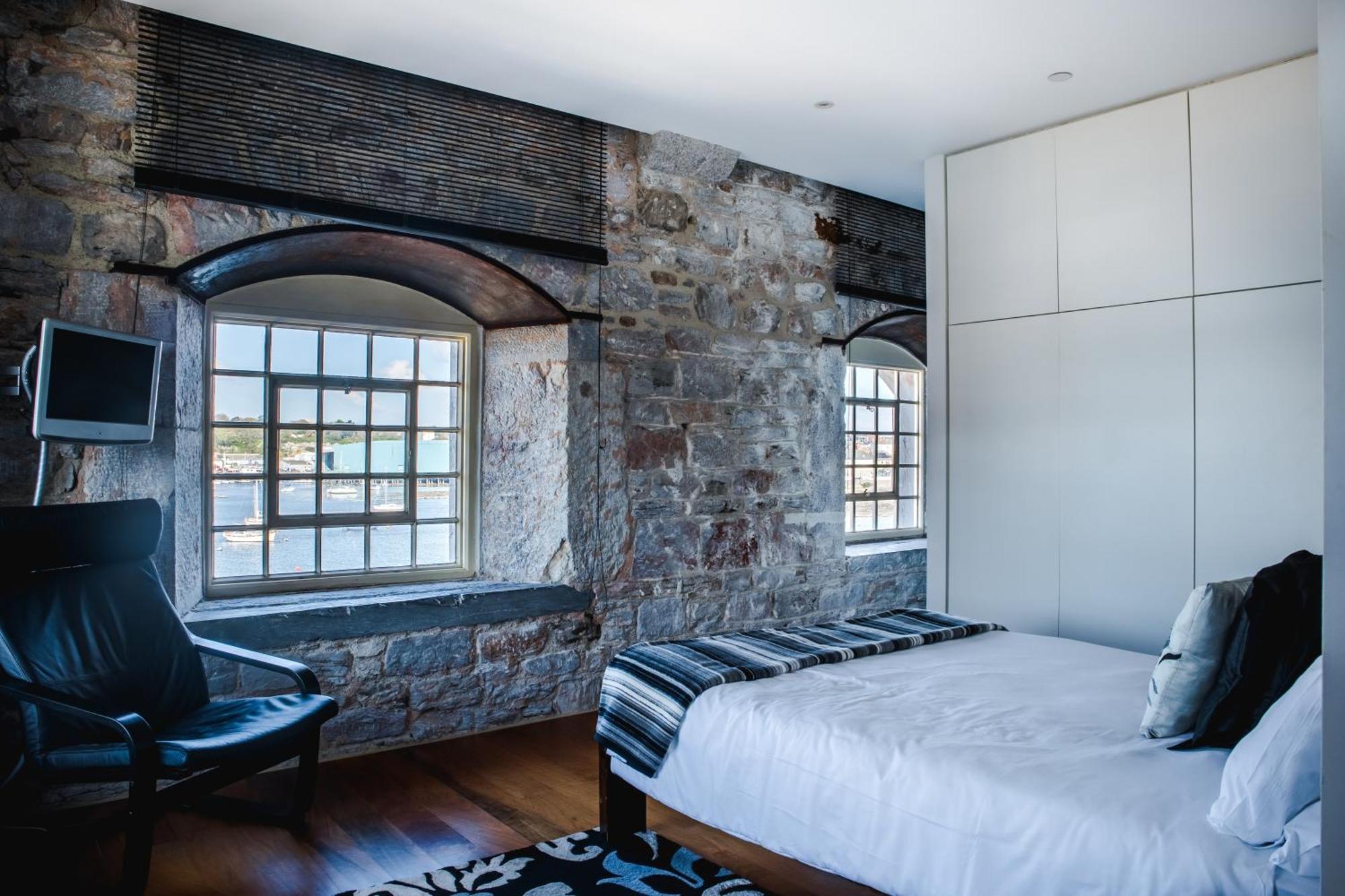 Royal William Yard Apartment *