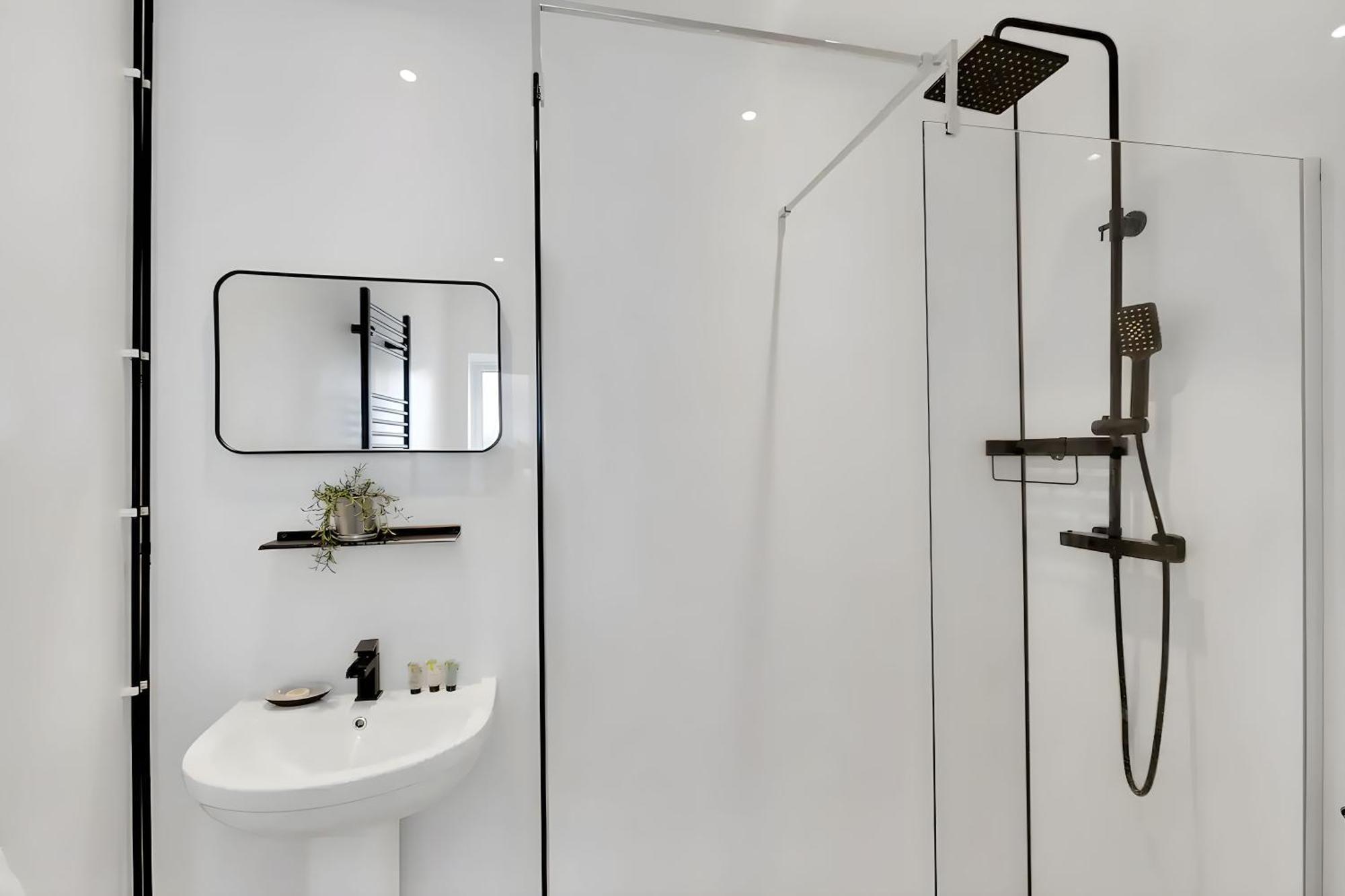 Centre 2 Bedroom - Free Parking - Wifi - Smart Tv Apartamento