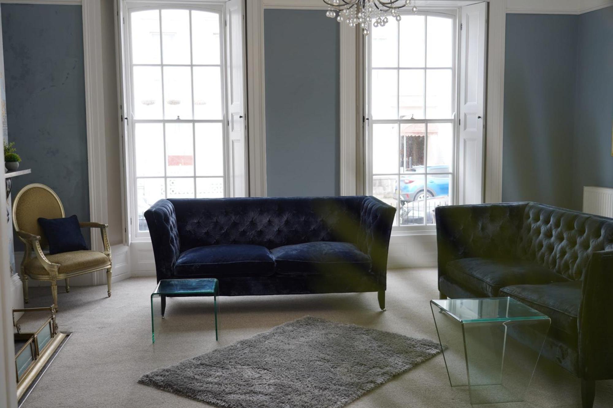 Holiday home The Hoe, Beautiful 5-bedroom House, Garden, Secure Parking, Sleeps 12 *