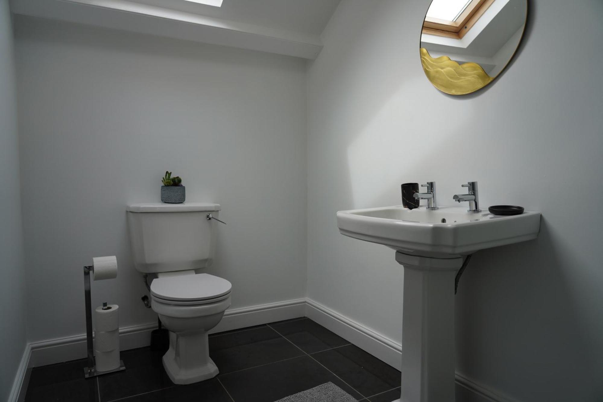 Holiday home The Hoe, Beautiful 5-bedroom House, Garden, Secure Parking, Sleeps 12 *