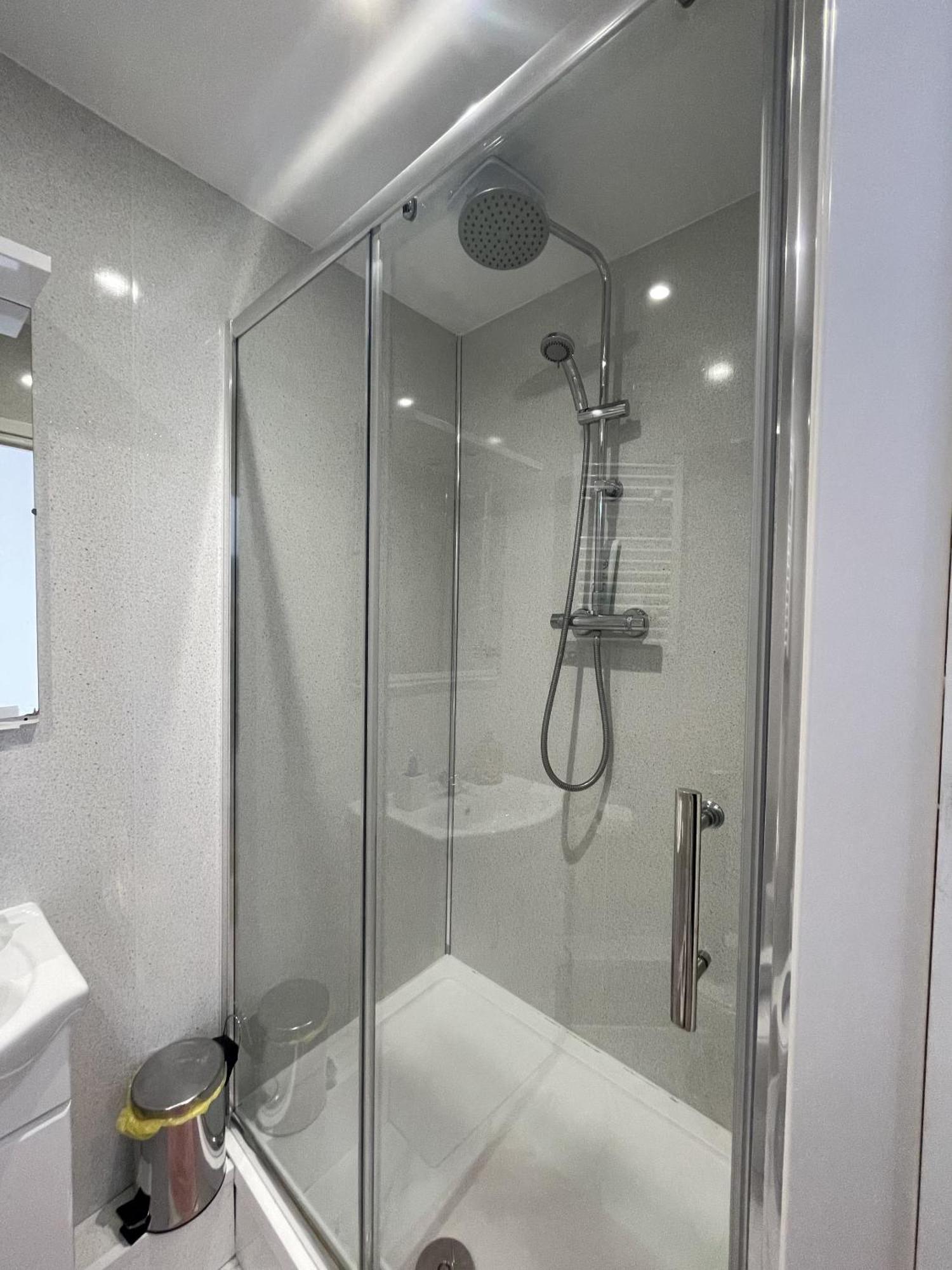 Serviced Apartment