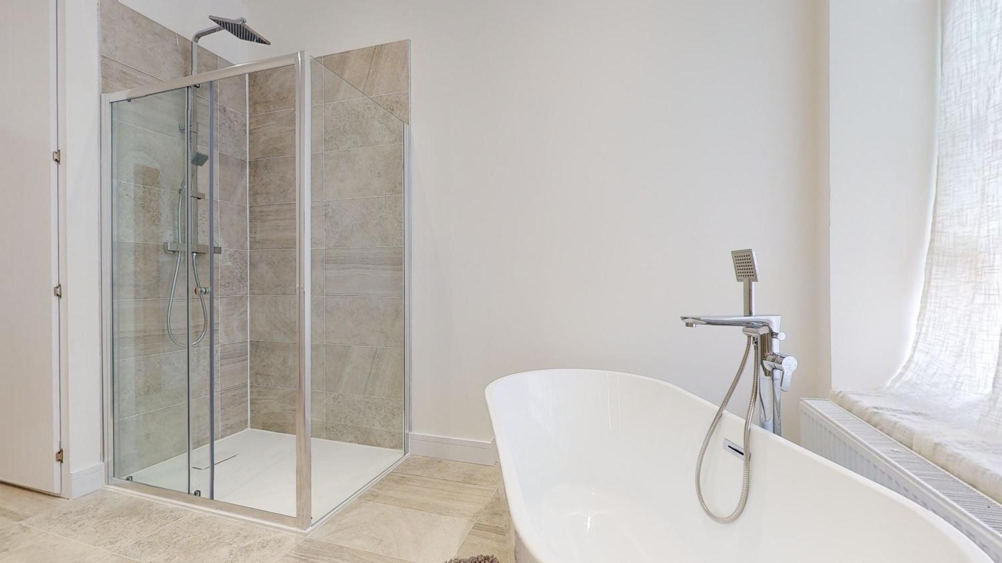 Apartment Barbican Boutique Luxury & Rooms,