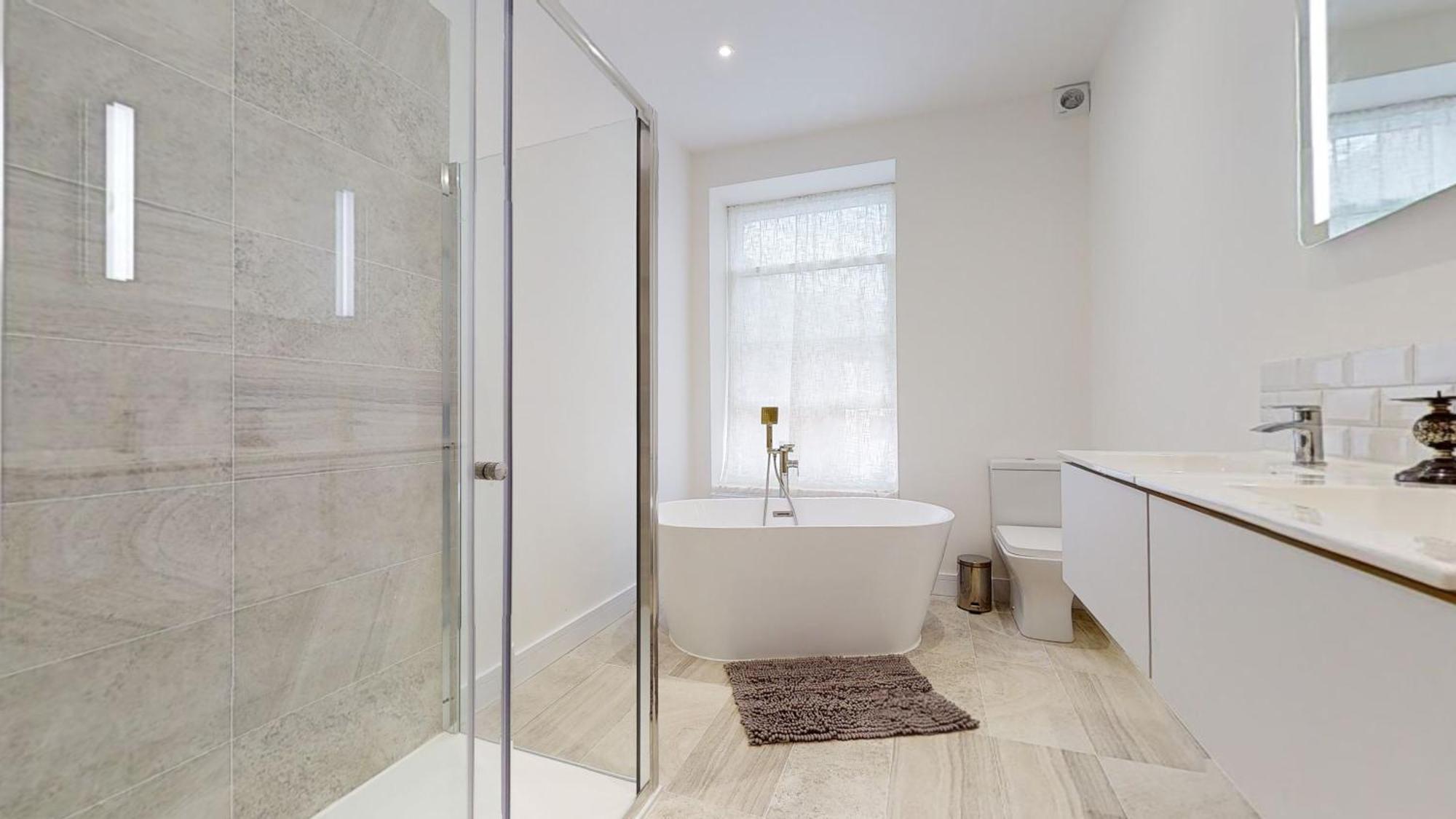 Barbican Boutique Luxury & Rooms,