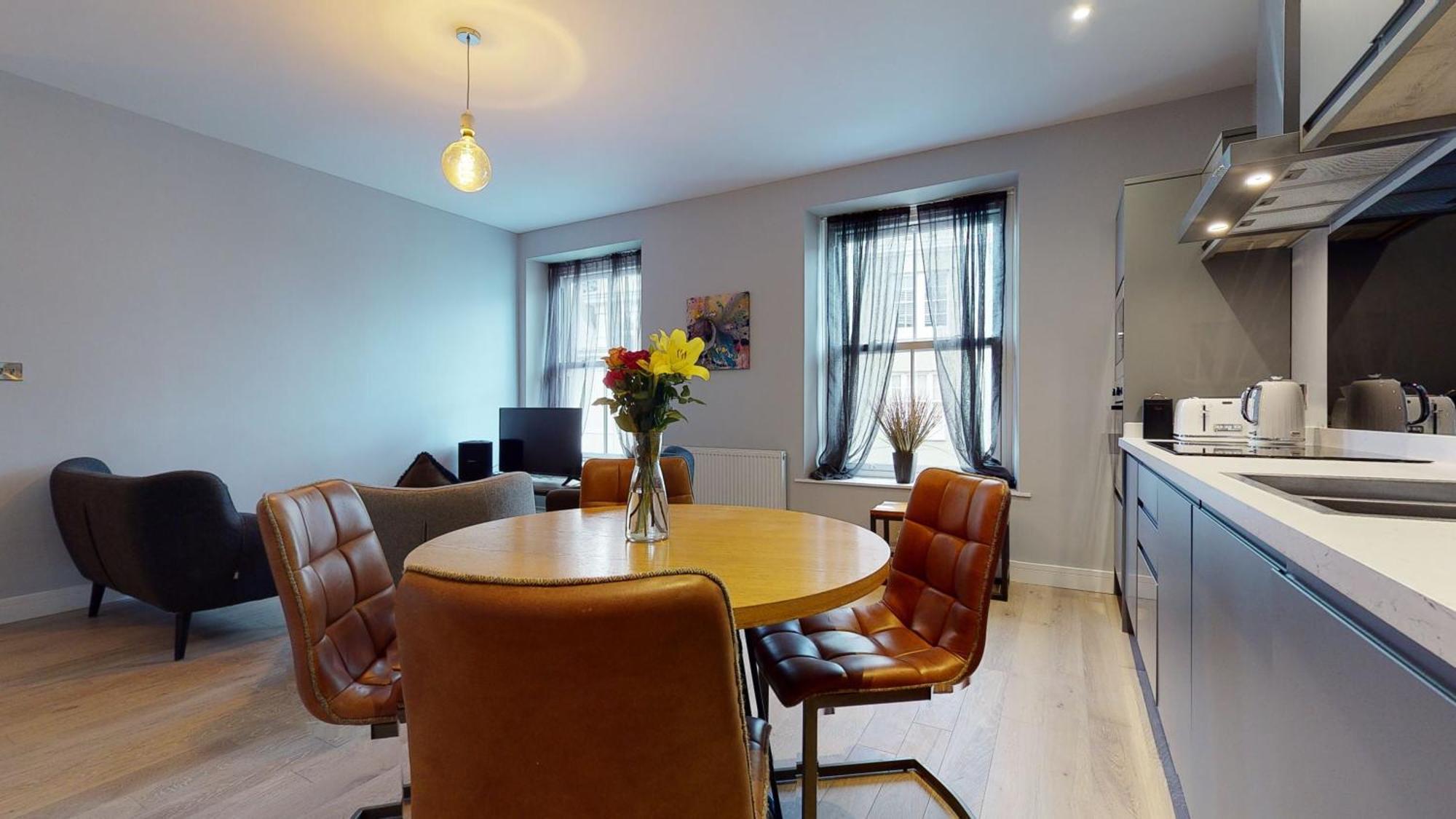 Barbican Boutique Luxury & Rooms, *