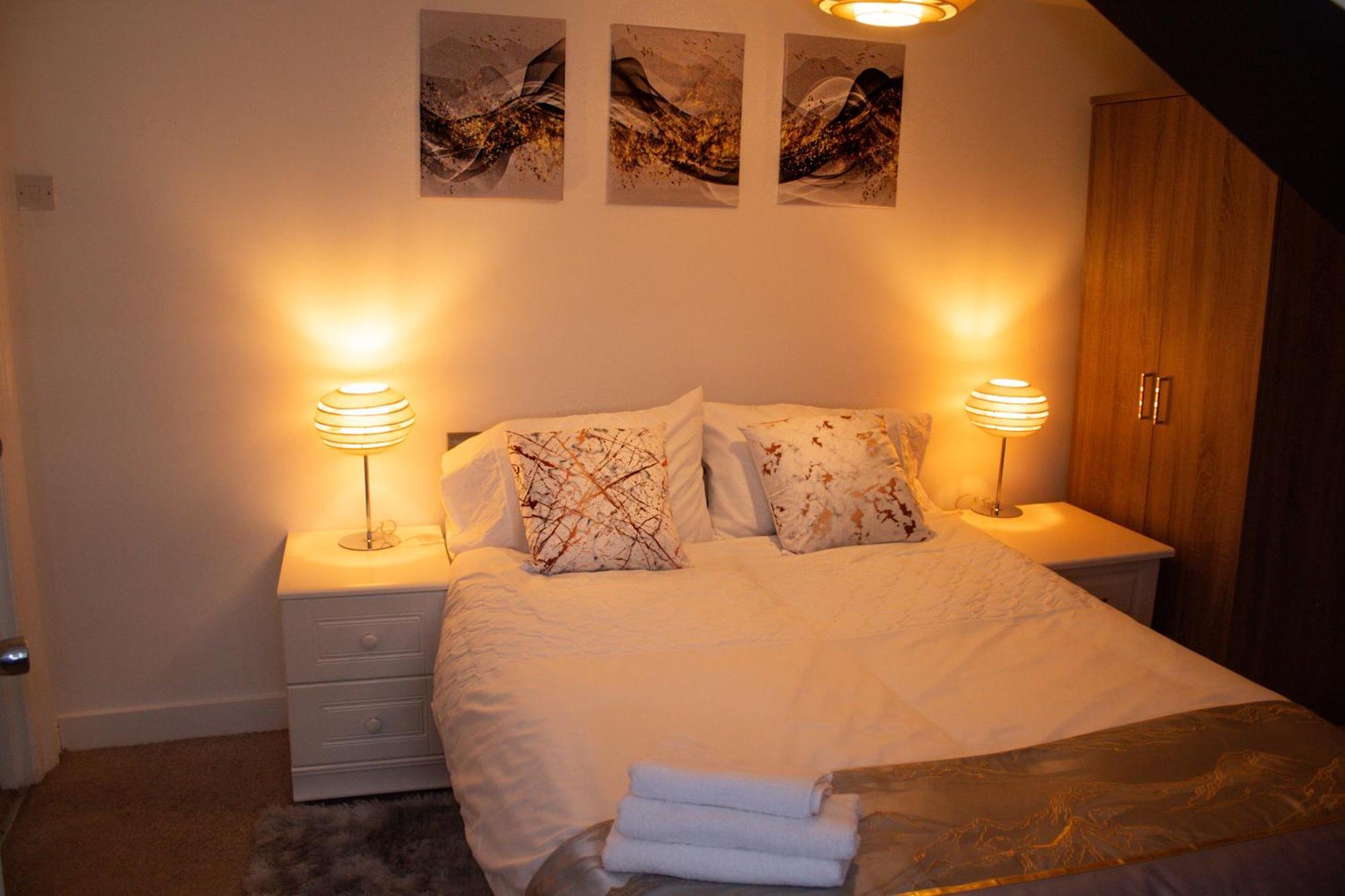 Apartment Private Parking, Urban Comfort & Haven