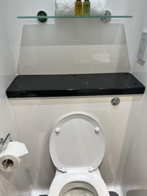6 Bed Flat Astor House By Pureserviced * Plymouth