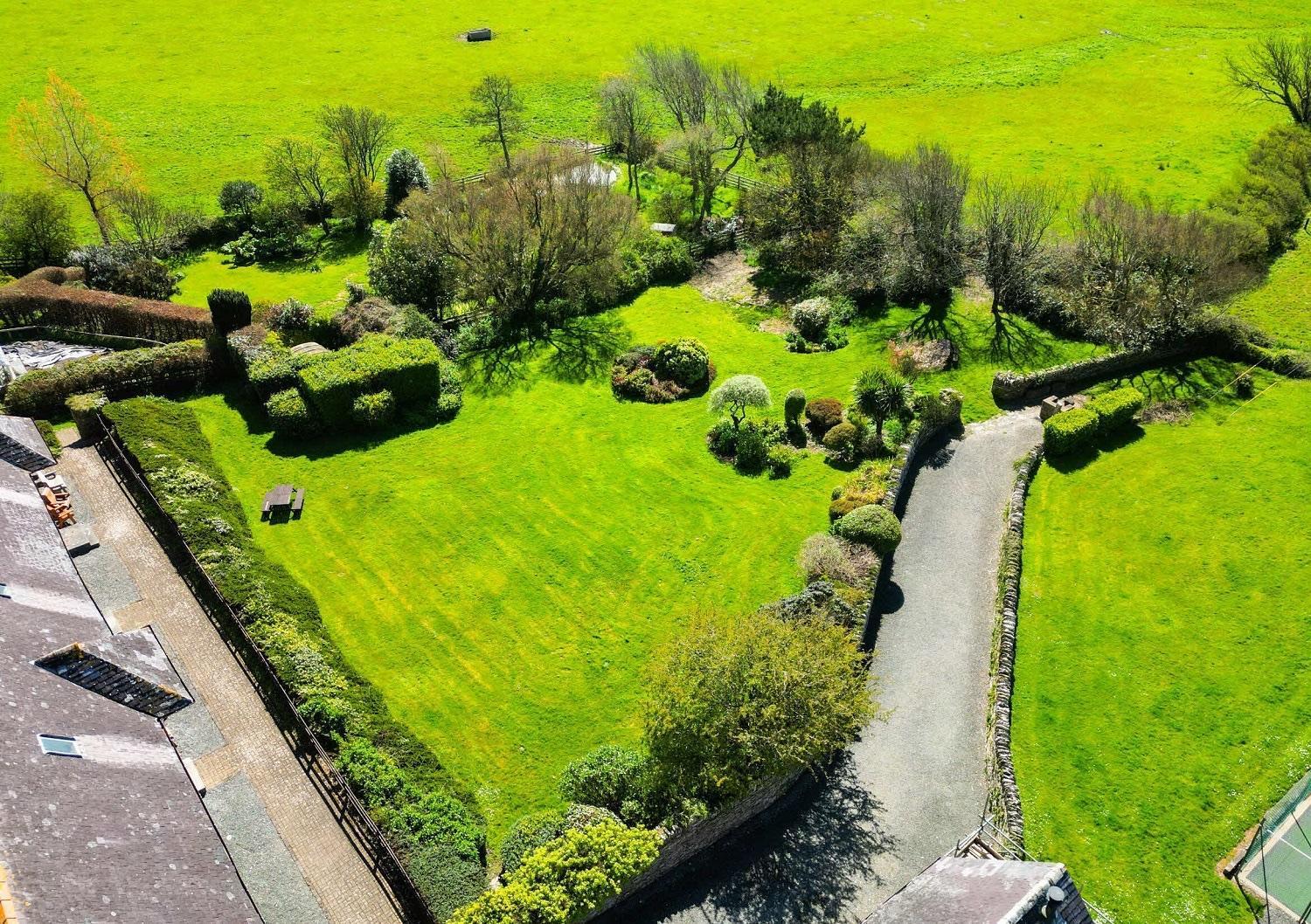 Coast Barn, Noss Mayo, Holiday home *