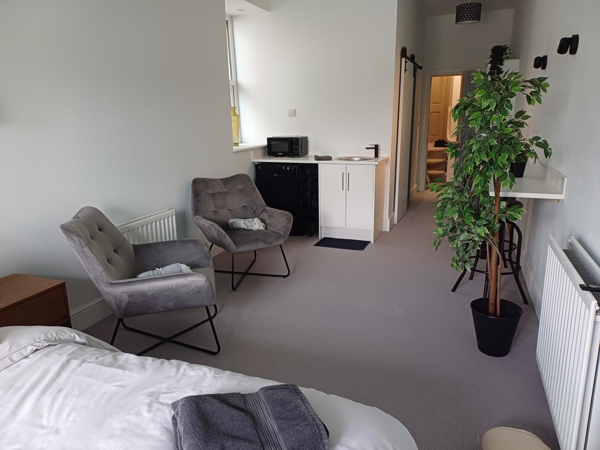 Crescent House Guest house Plymouth