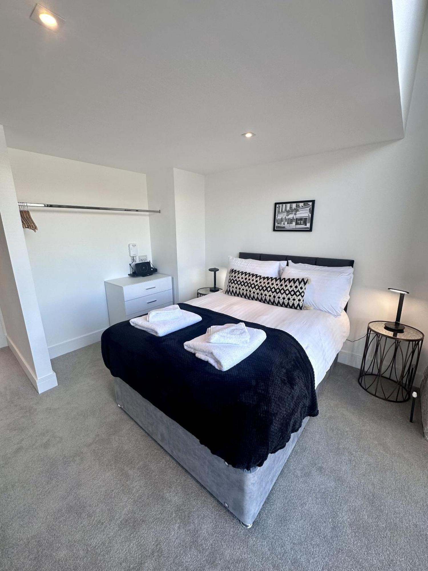 3 Bed - 21 Factory Cooperage By Pureserviced