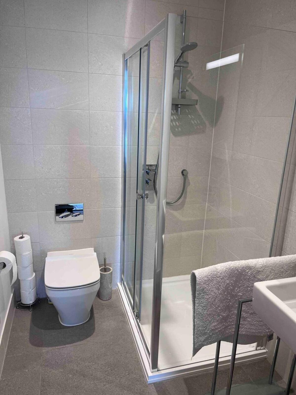 Apartment 2 Bed - Leeward House By Pureserviced Plymouth