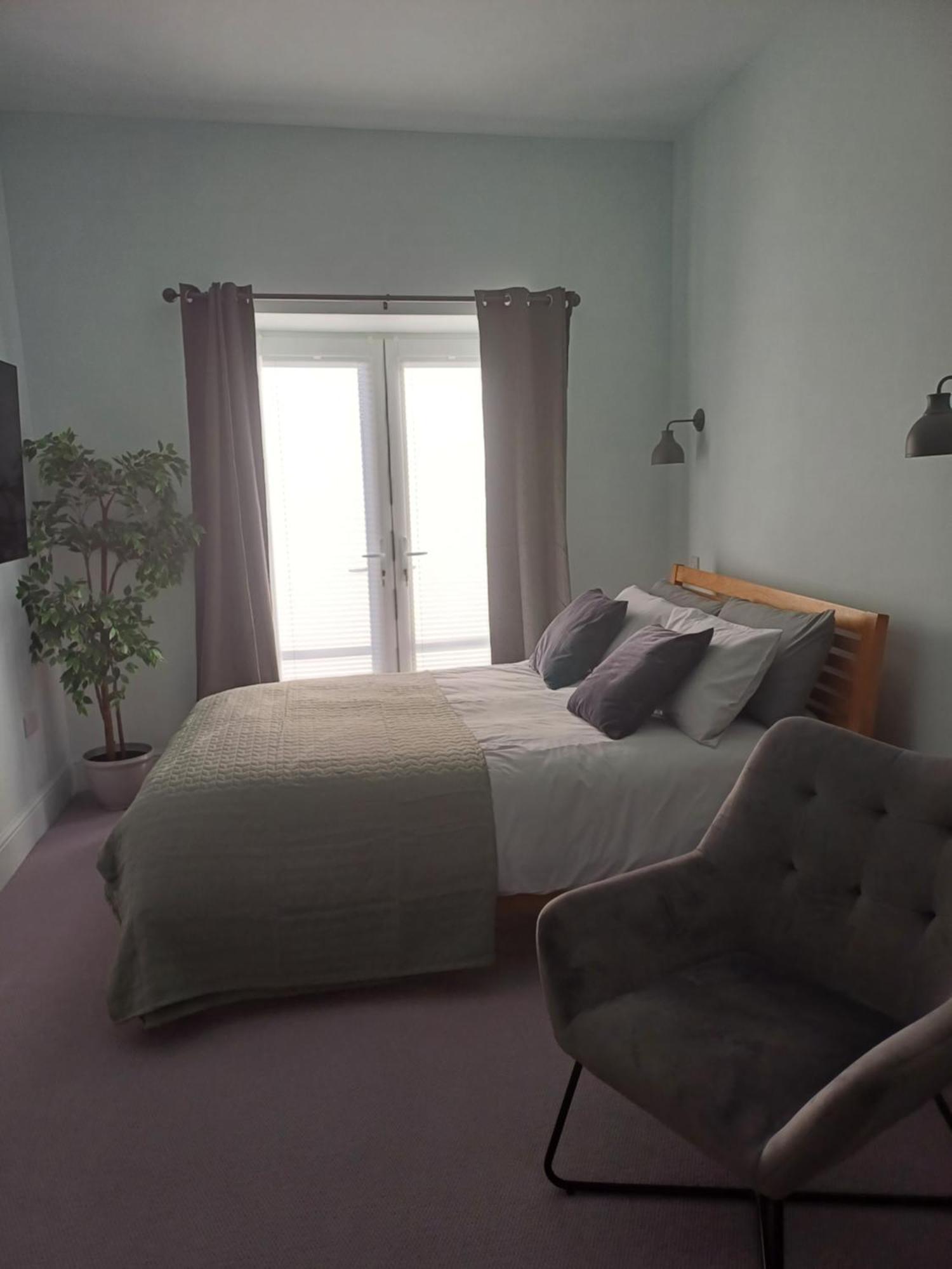 Crescent House Guest house