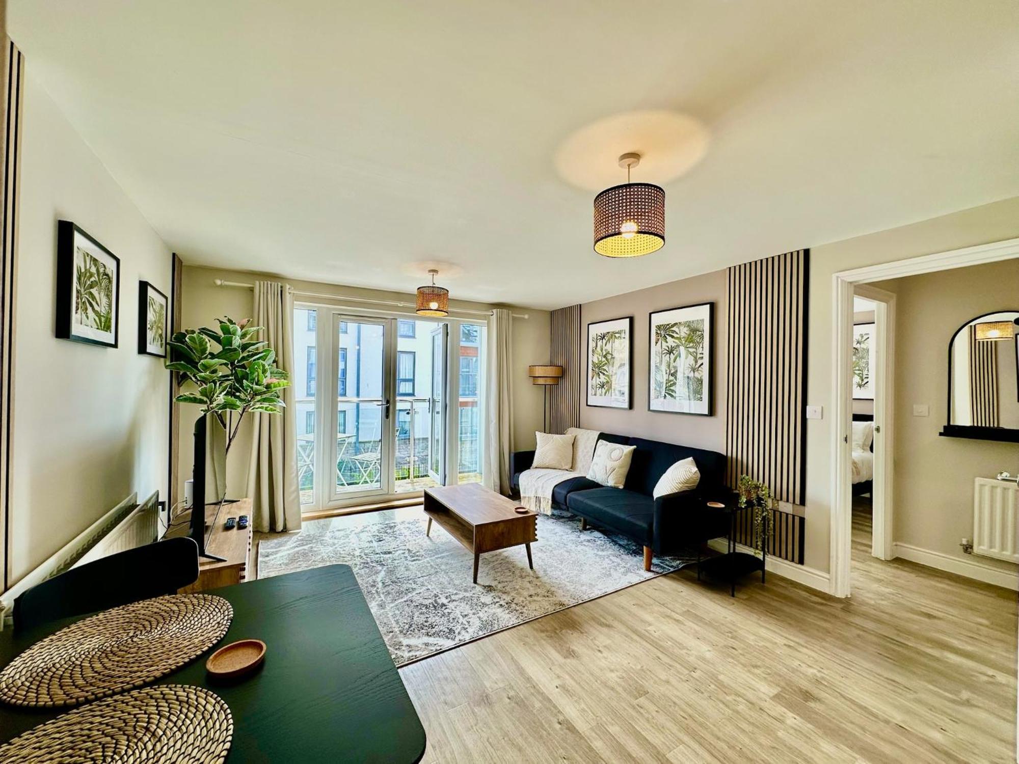 The Cosy, Exceptional One Bed With Free Parking Apartment *