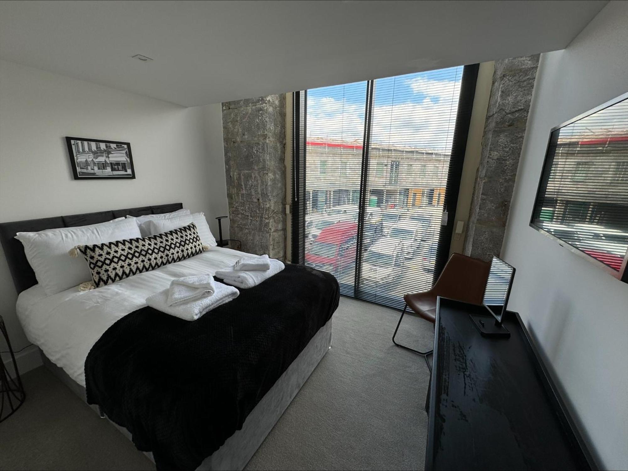 3 Bed - 21 Factory Cooperage By Pureserviced Plymouth
