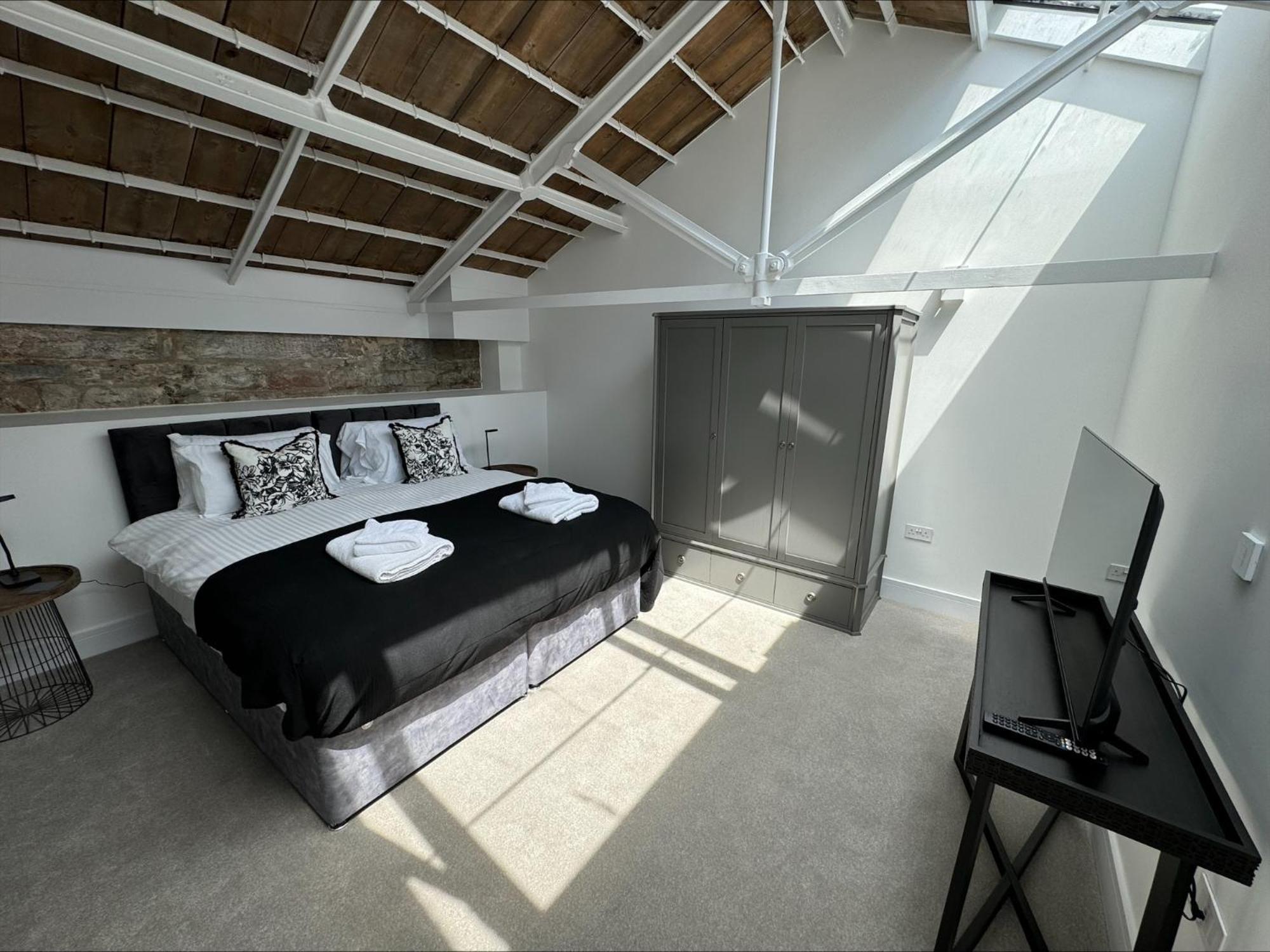 3 Bed - 21 Factory Cooperage By Pureserviced Apartment *
