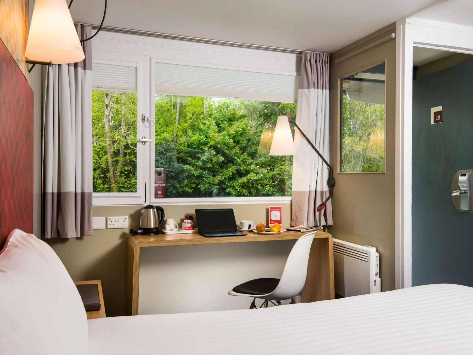Ibis 3*