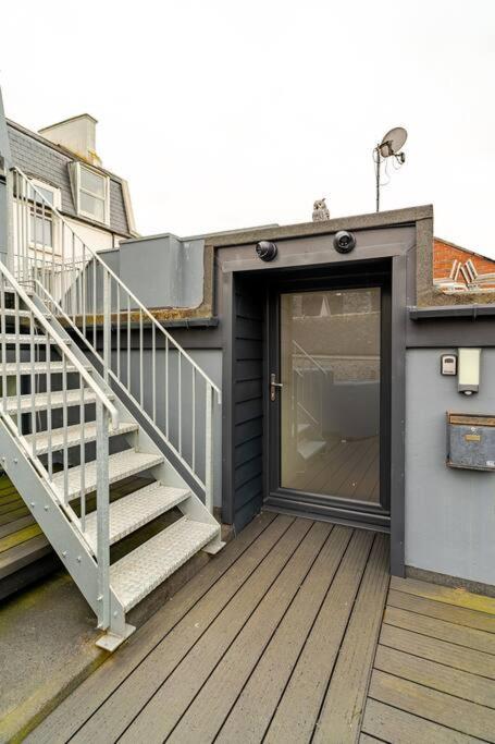 Apartamento Luxury 2 Bed Apartment, Centre Of The Barbican! *