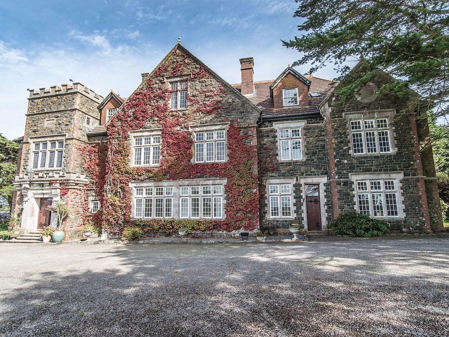 Alston Hall Holiday home