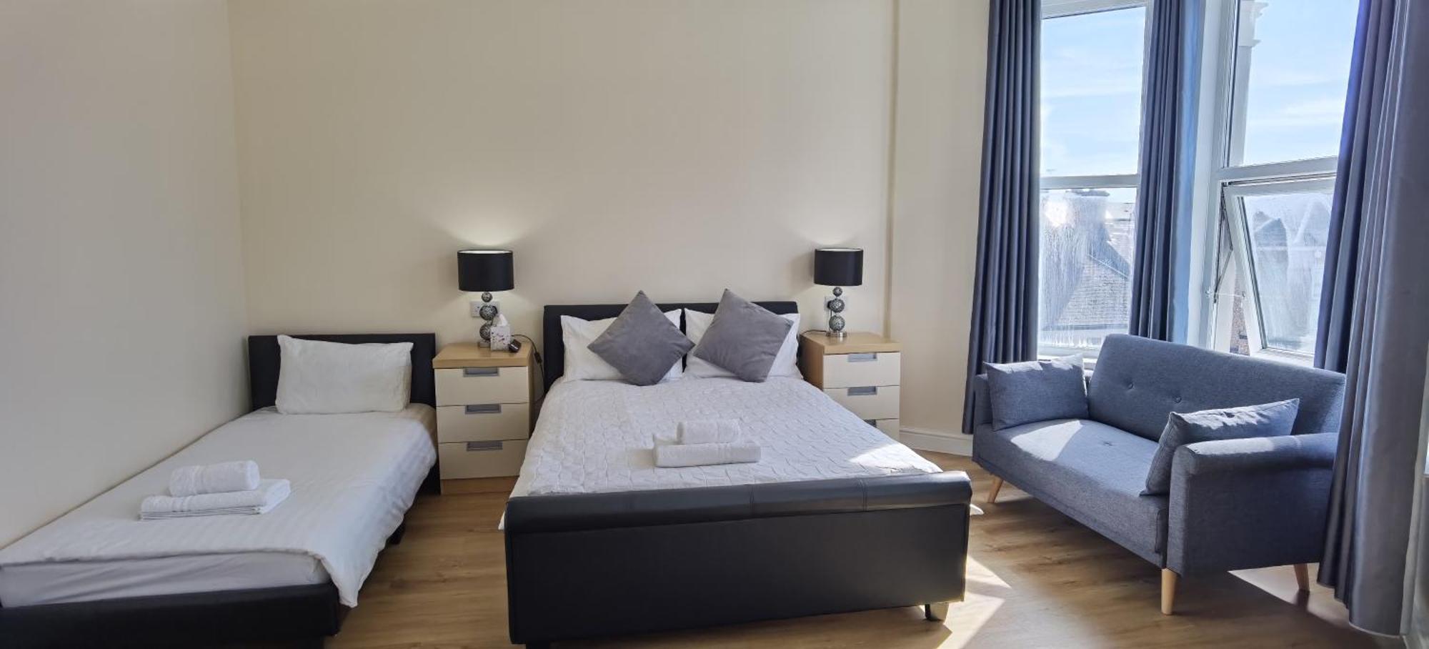 Comfy 2 Bedroom In Location, Newly Refurbished