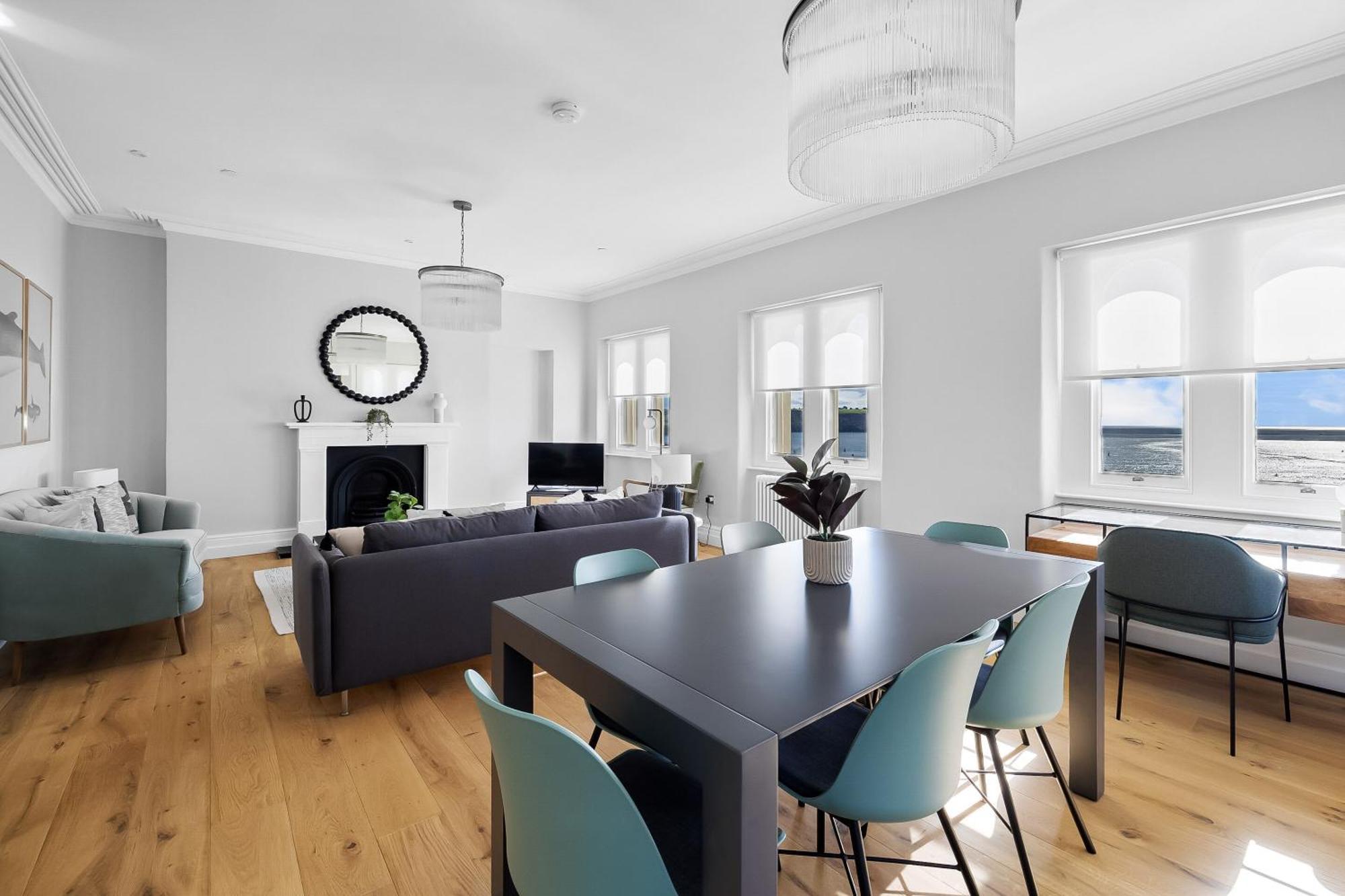 3 Bed Sancroft By Pureserviced Plymouth