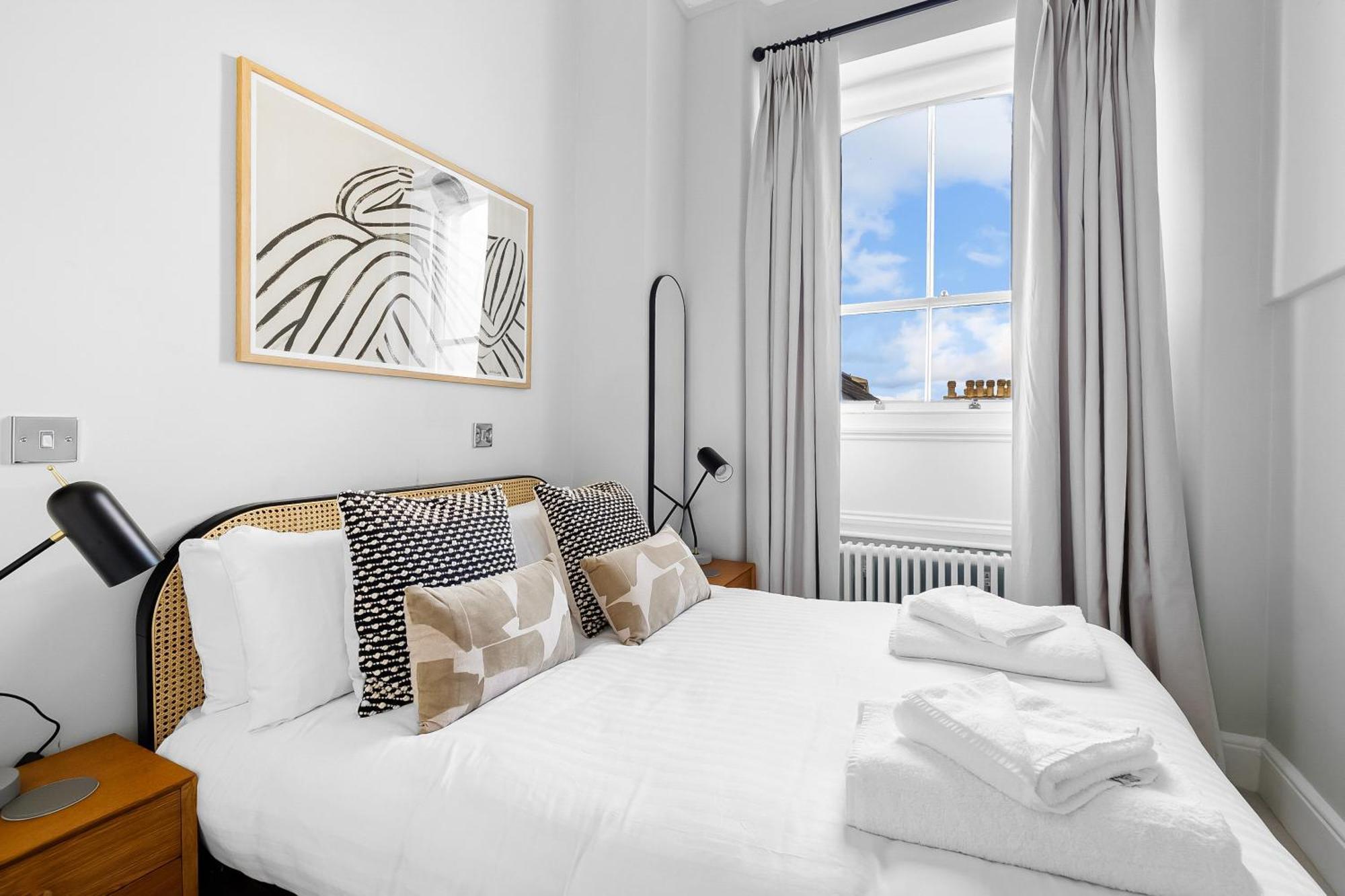 3 Bed Sancroft By Pureserviced