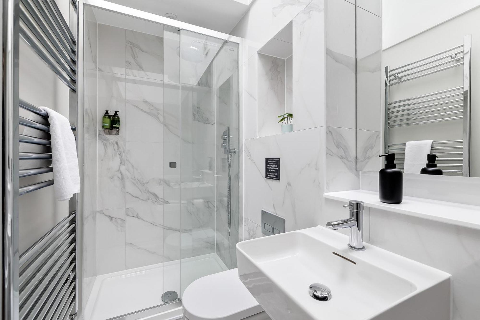 3 Bed Sancroft By Pureserviced Aparthotel *
