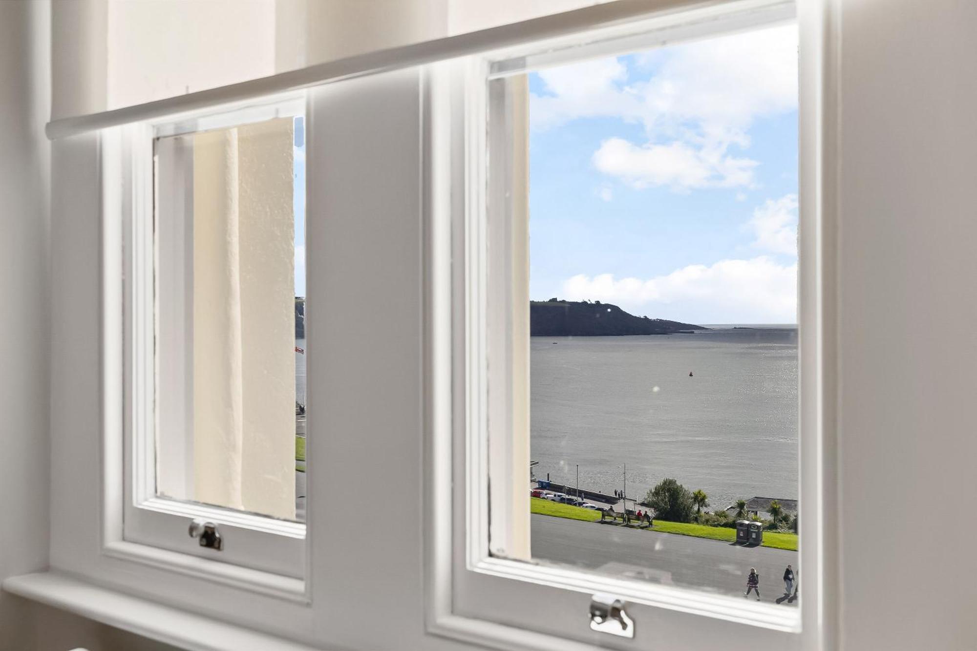 3 Bed Sancroft By Pureserviced * Plymouth