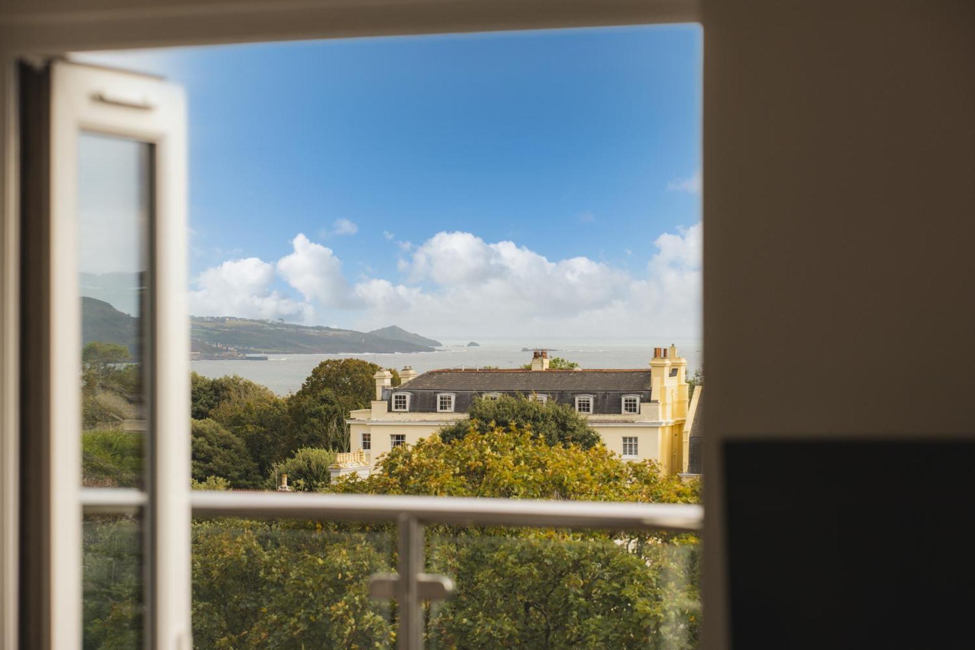 Stunning Penthouse - Sea View - - Parking - By Habita Apartment Plymouth