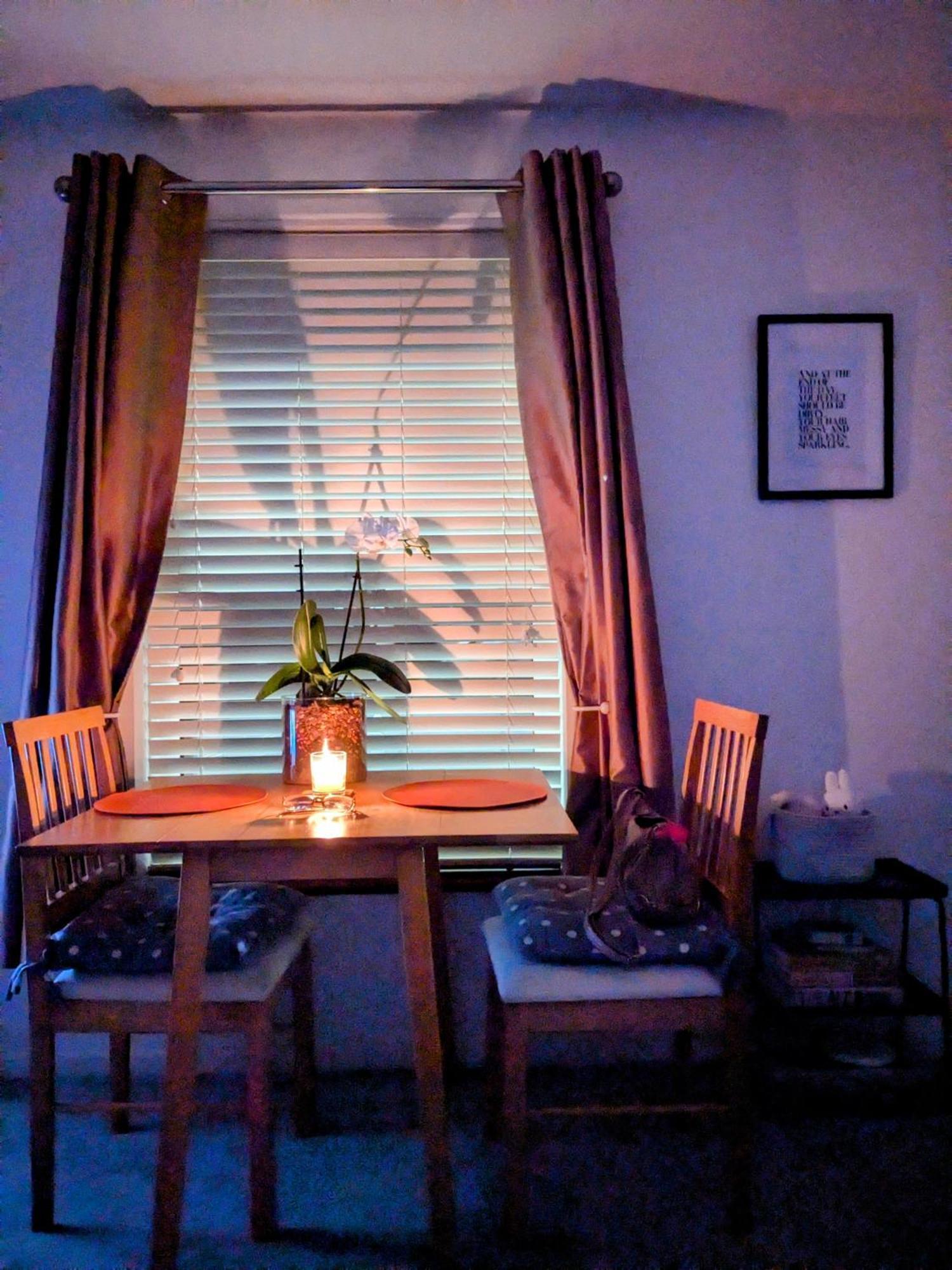 Centre With South Facing Patio, 10 Minutes Walk To The Harbour Apartment