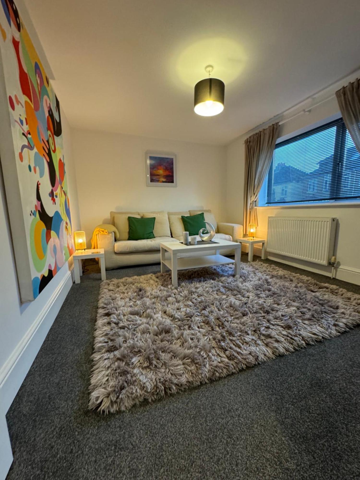 Two Bedroom Detached Modern Close To Argyle Fc Homestay *