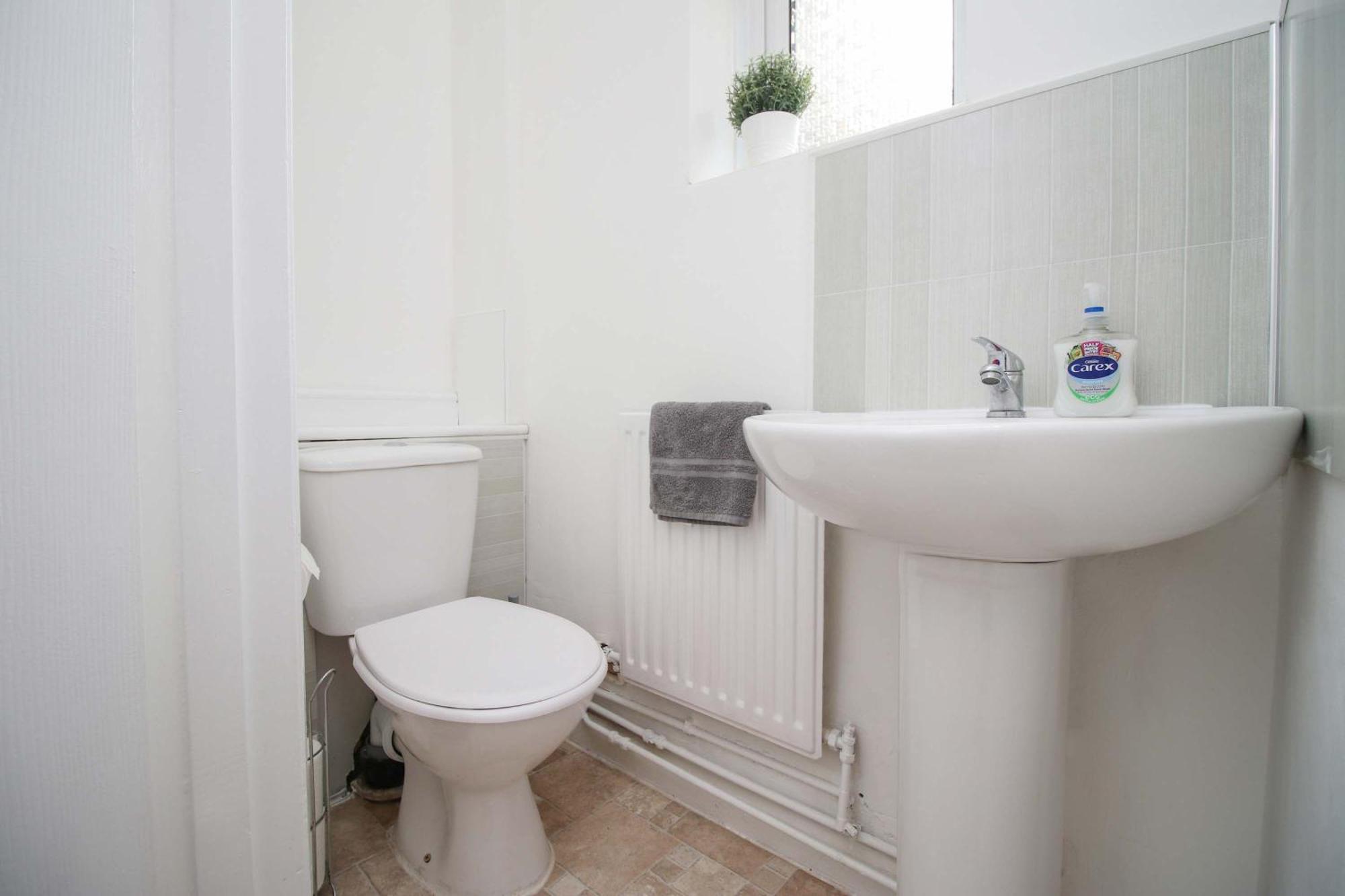 The Lockett Wonderful Large Plympton, Free Parking By Staystaycations Casa de férias
