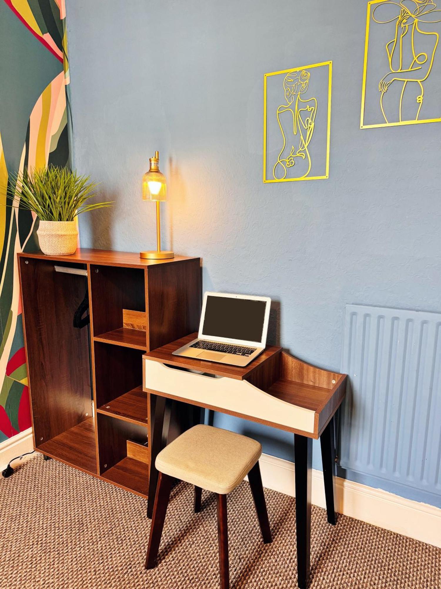 Stylish Living 2 Bedroom Plymouth