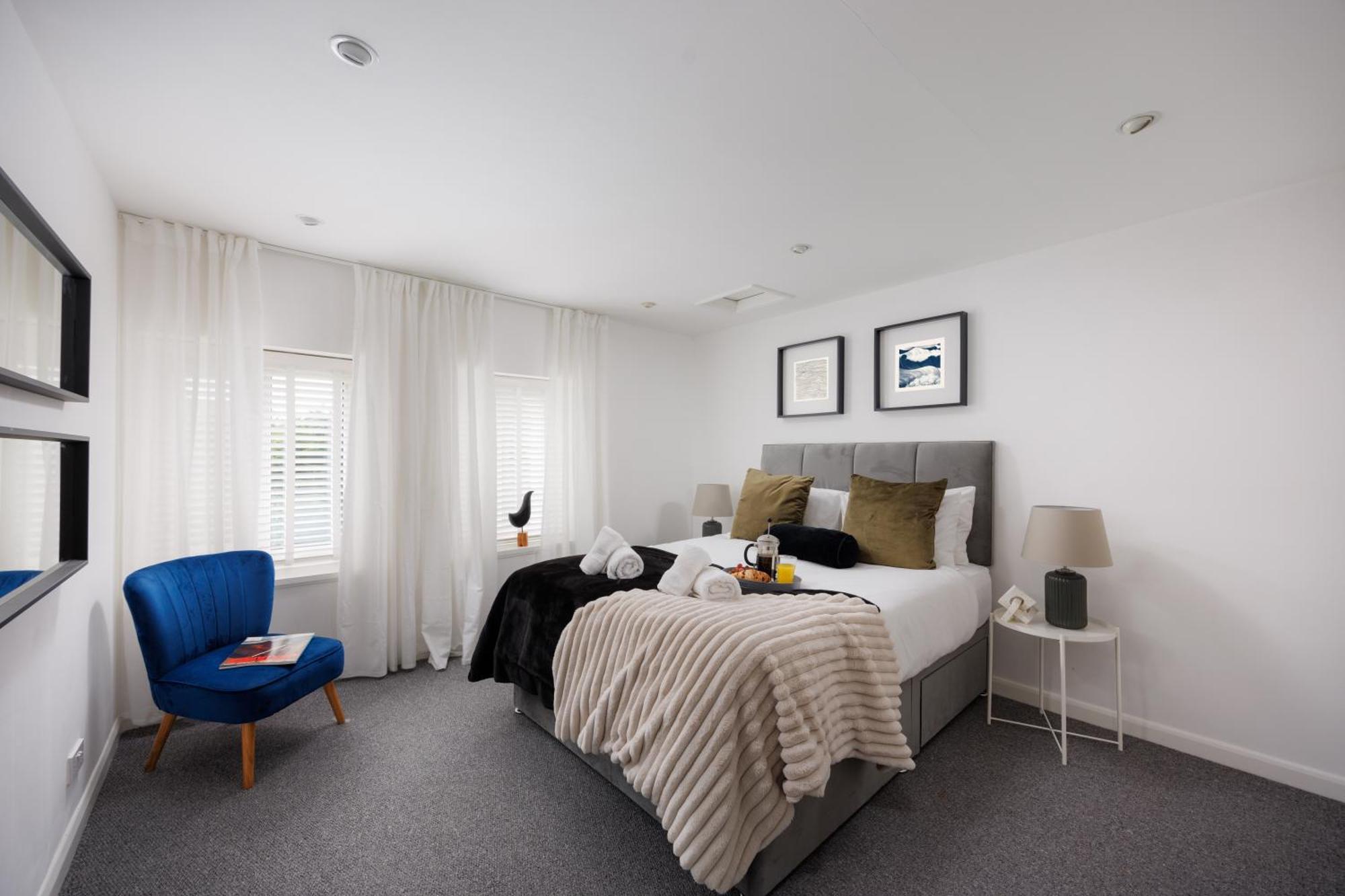 Stunning Penthouse - Sea View - - Parking - By Habita Plymouth