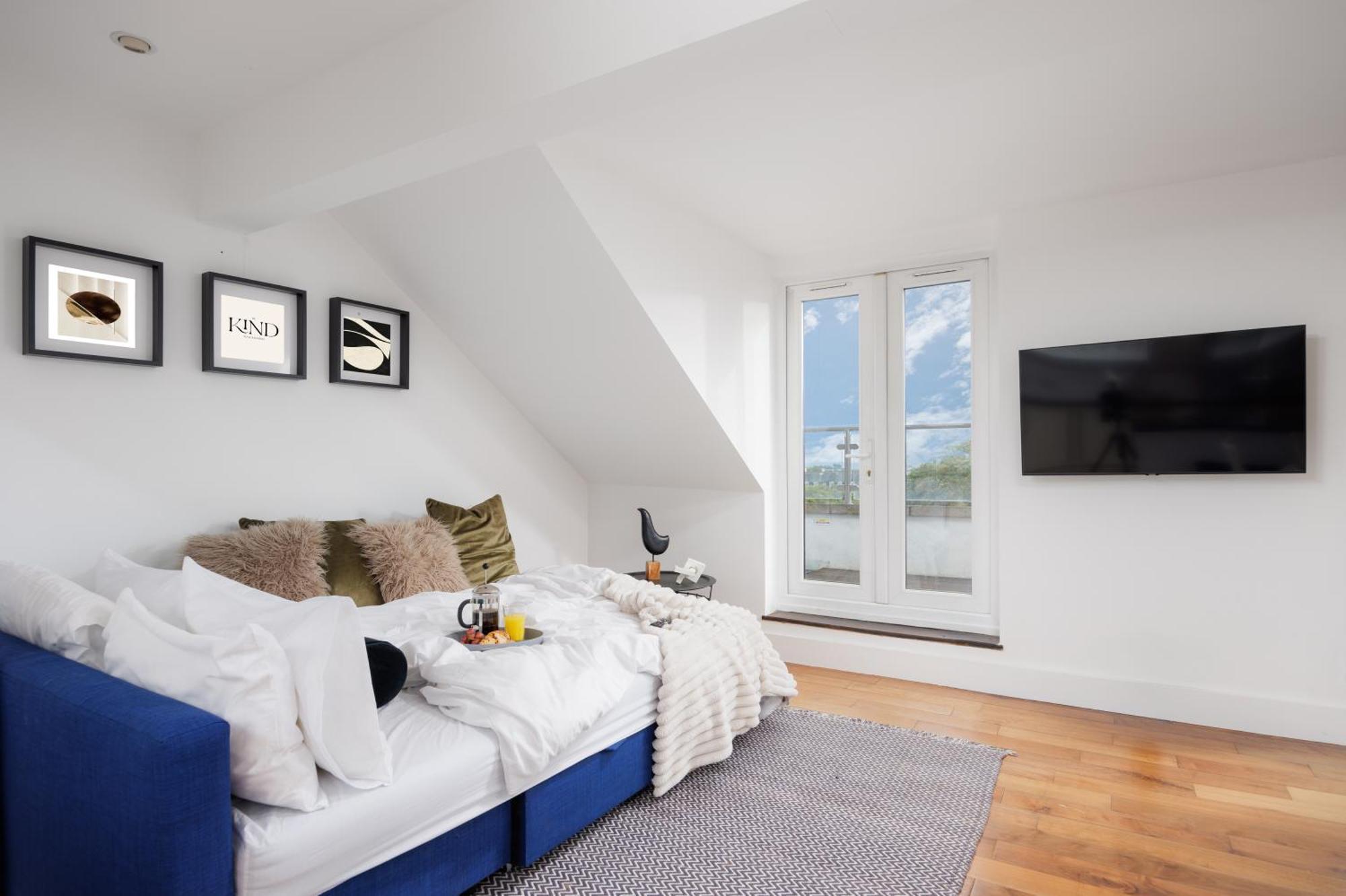 Stunning Penthouse - Sea View - - Parking - By Habita Apartment Plymouth