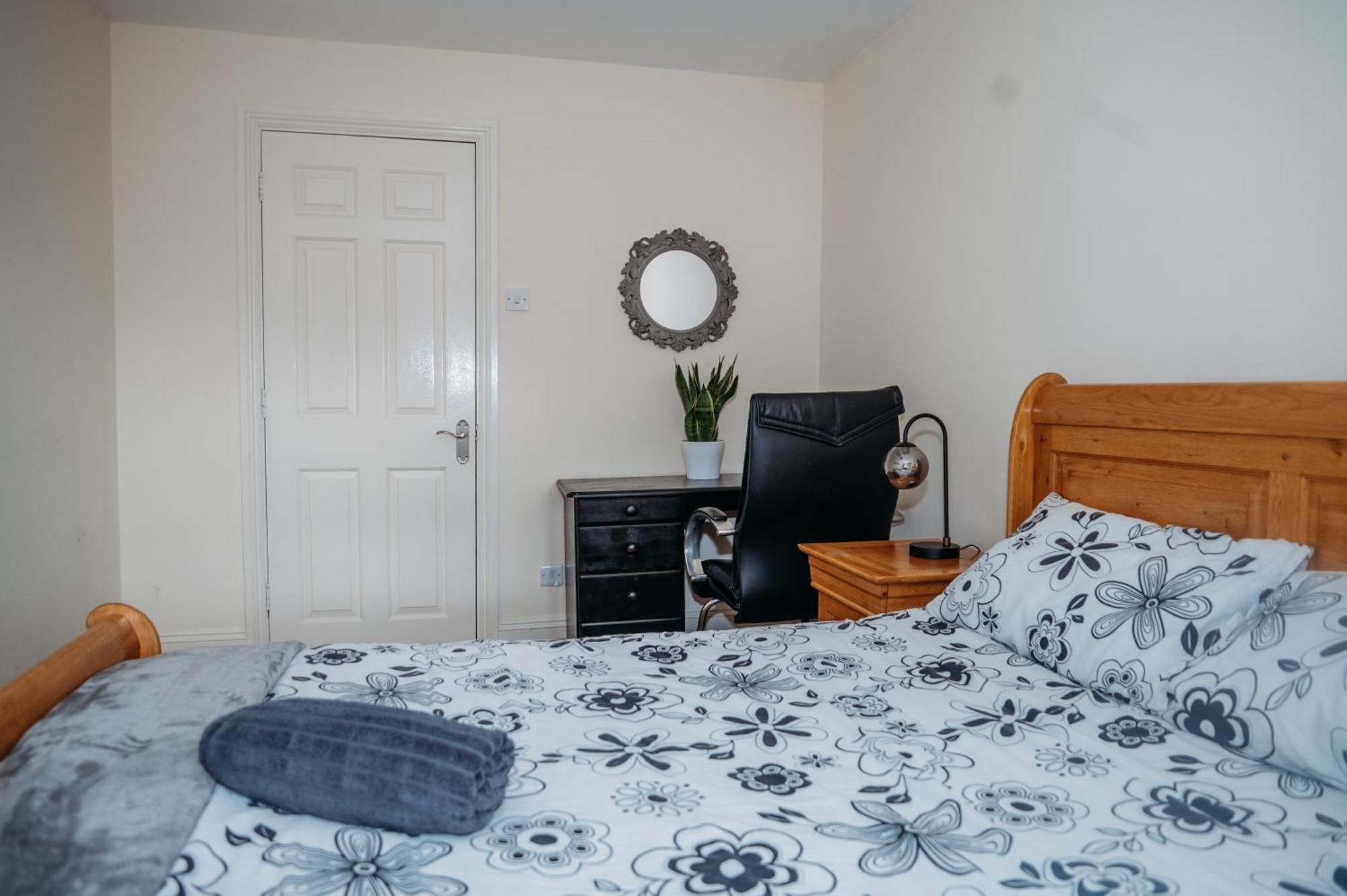 Miracle's Apartment *
