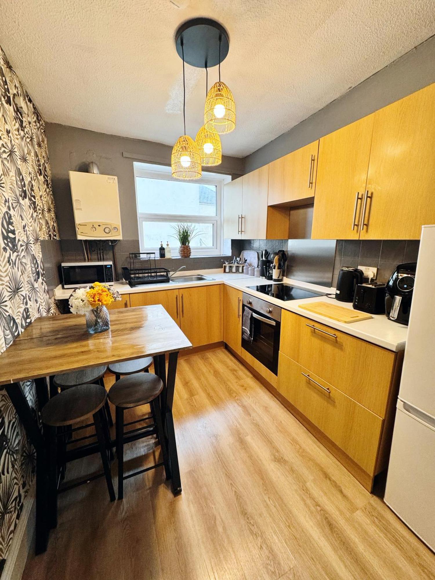 Apartment Comfy & Chic 1 Bed In Plymouth