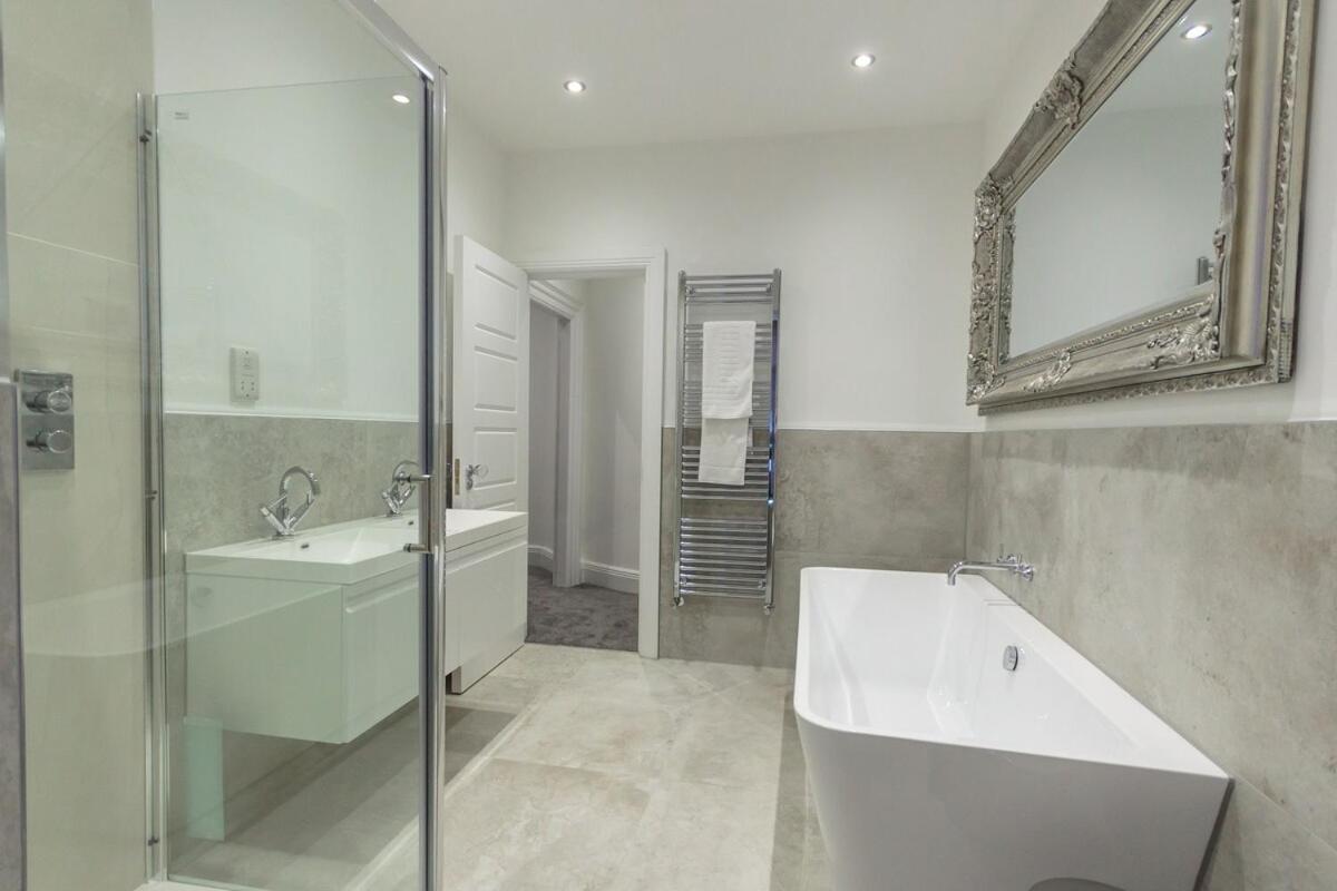 Holiday home 3 Bed - The Regency By Pureserviced Plymouth