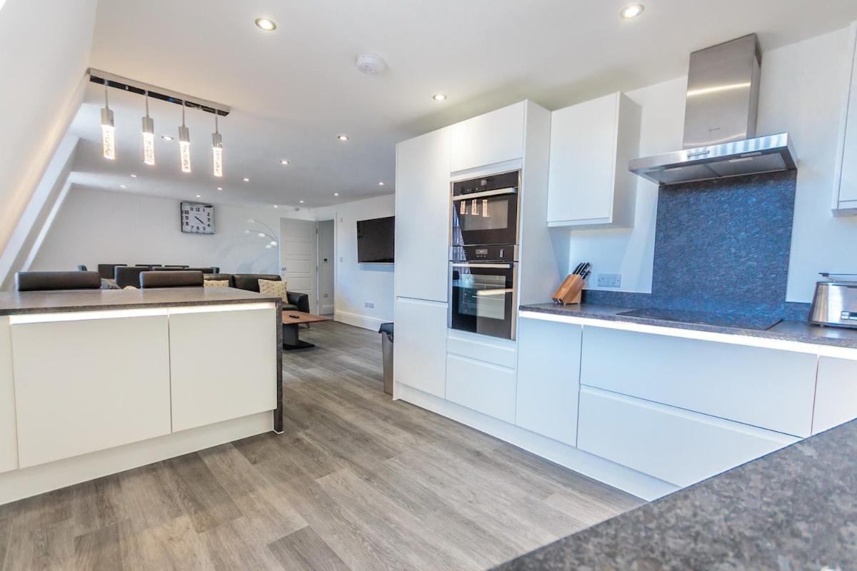 3 Bed - The Regency By Pureserviced Holiday home