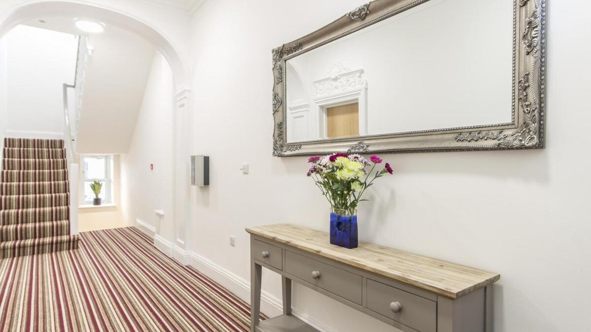 Captains Quarters 4 * Plymouth