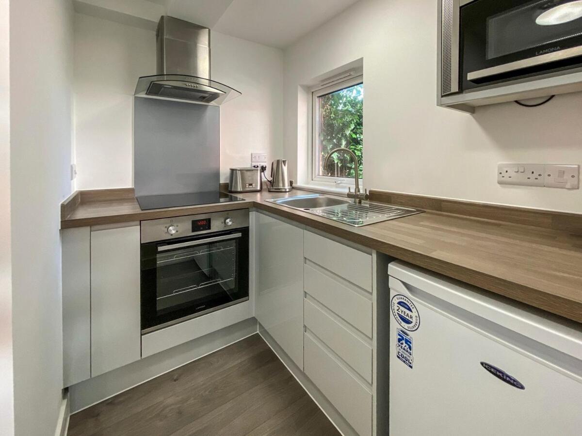 Luxury By The Station Holiday home