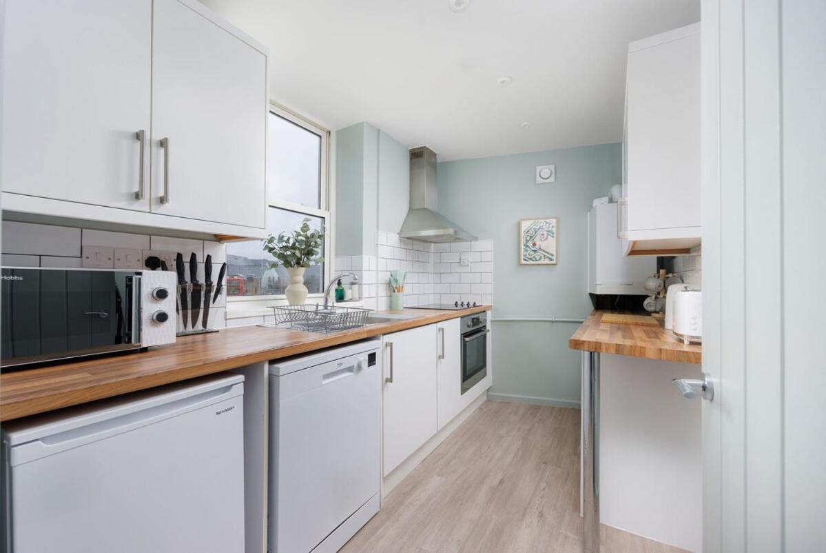 Luxury First Floor 2 Bed *