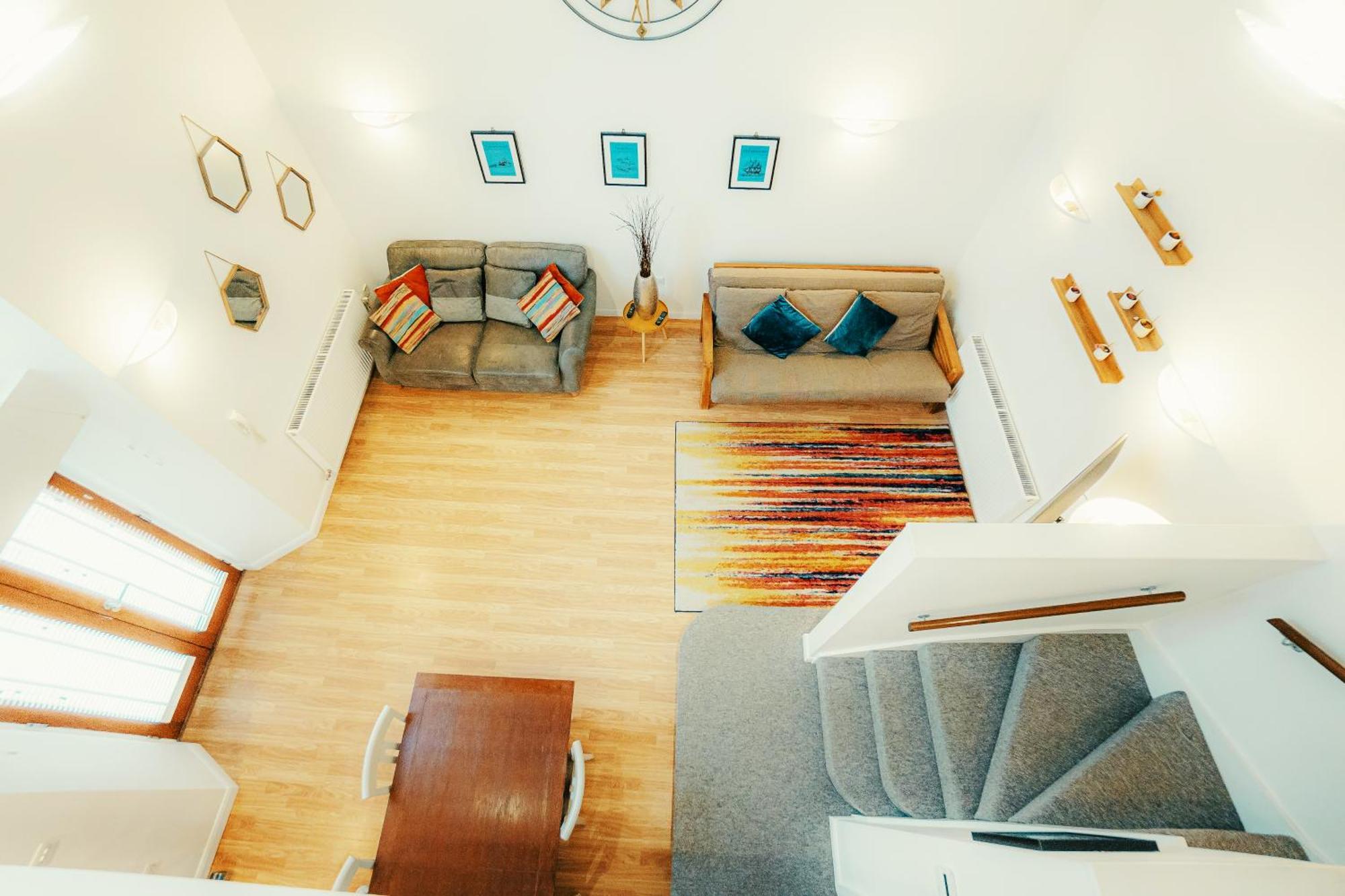 Beautiful House Conversion, Free Parking Plymouth