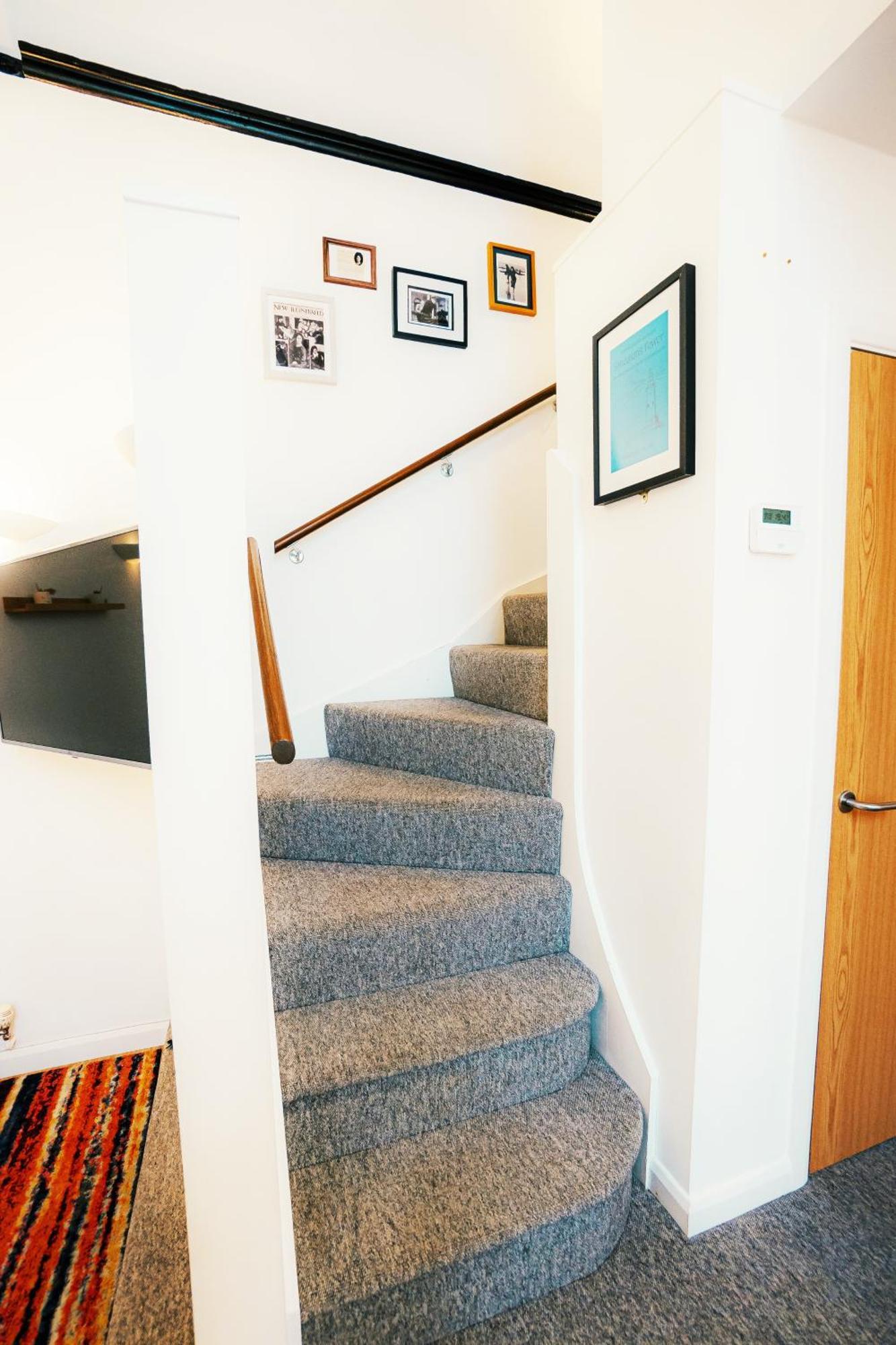 Beautiful House Conversion, Free Parking *