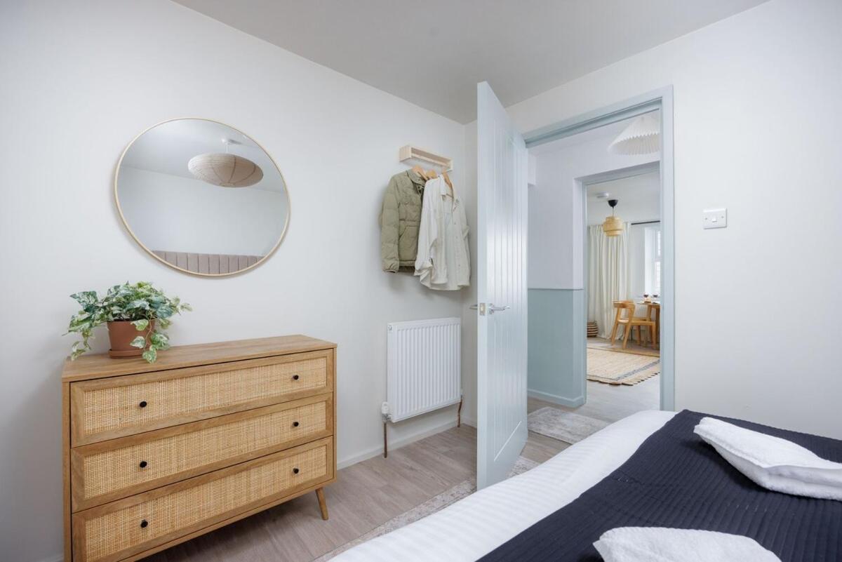 Luxury Ground Floor 2 Bed Apartment Plymouth