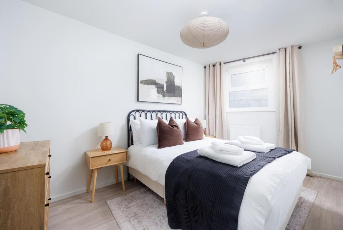 Luxury Ground Floor 2 Bed Apartment Plymouth