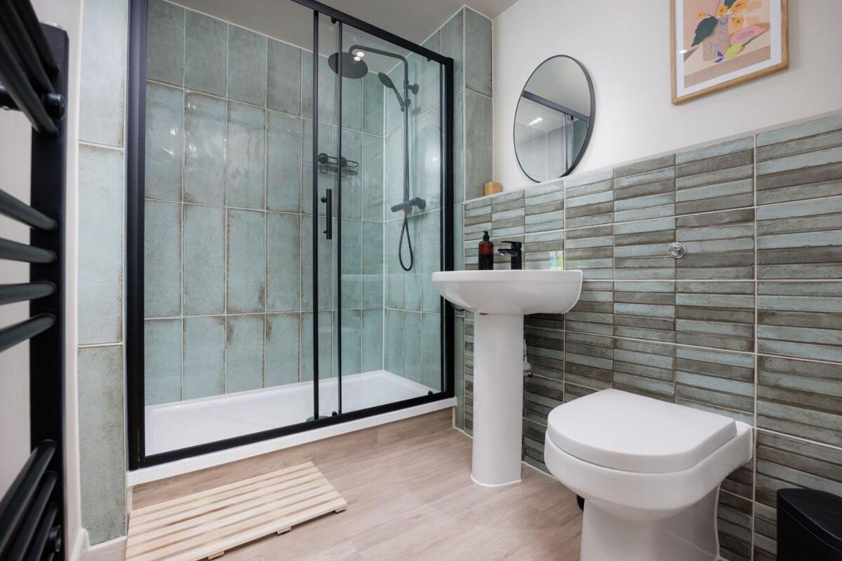 Luxury Ground Floor 2 Bed * Plymouth