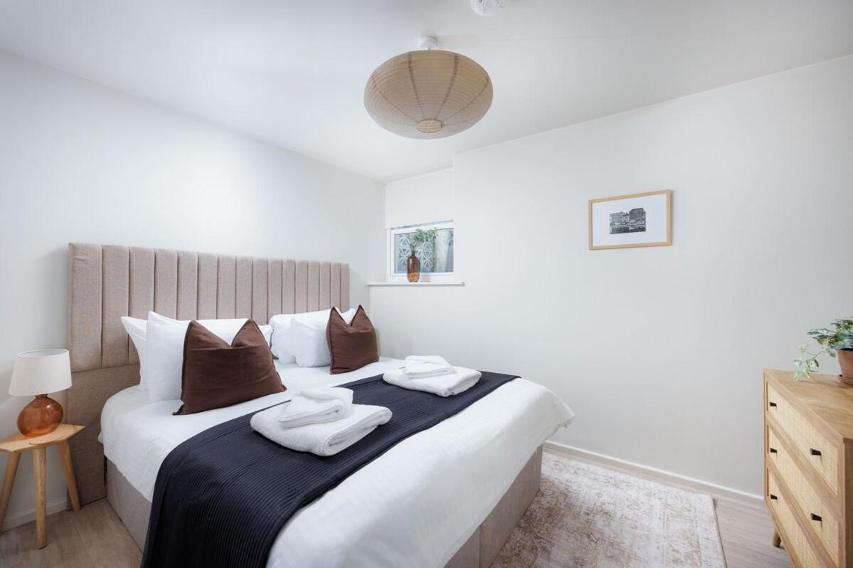 Apartment Luxury Ground Floor 2 Bed *
