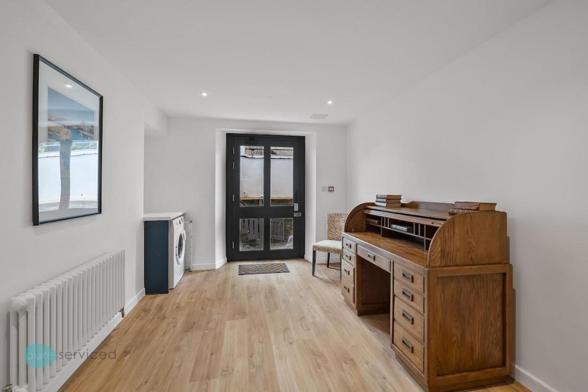 2 Bed - No. 1 Windsor Holiday home *