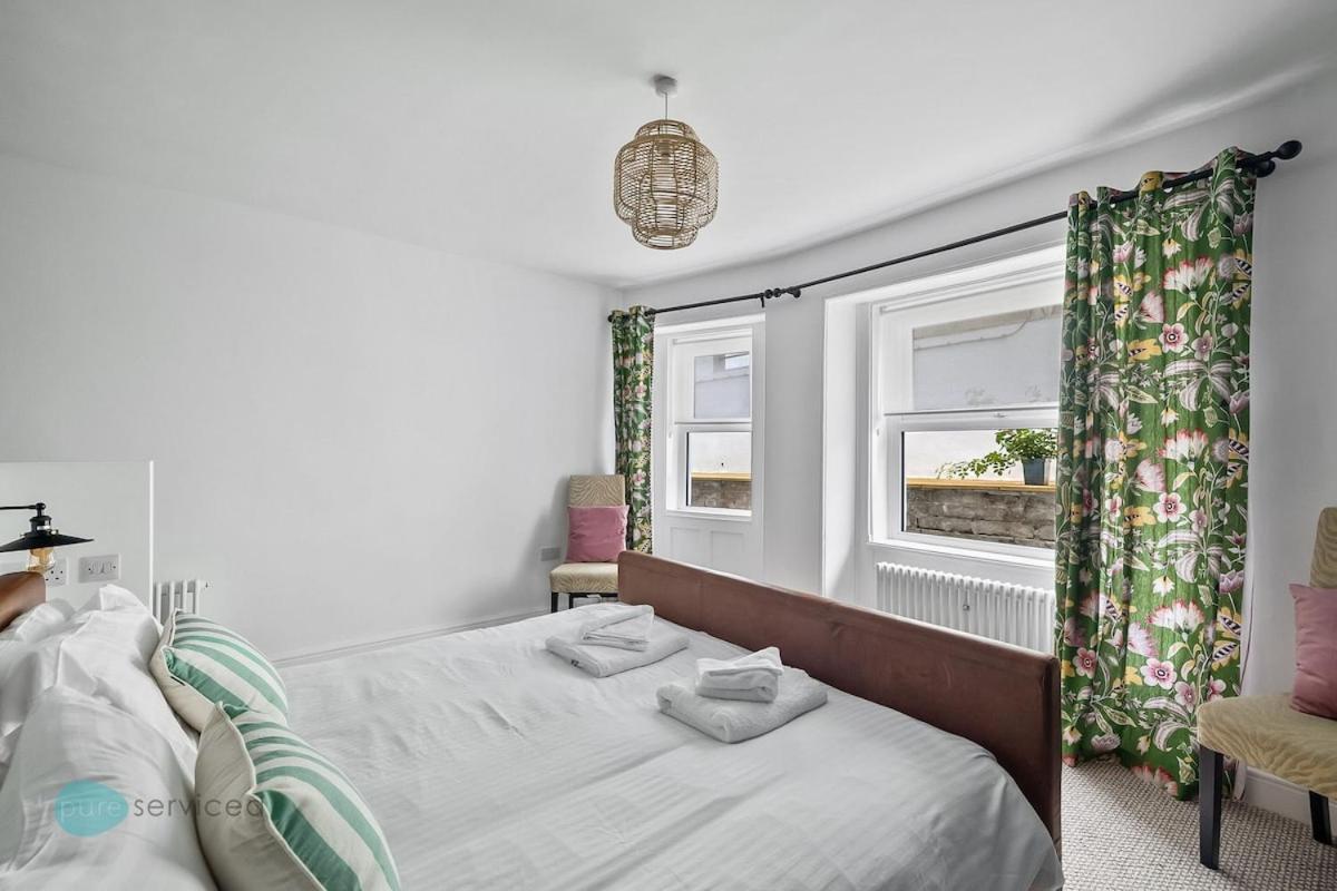 2 Bed - No. 1 Windsor Holiday home Plymouth